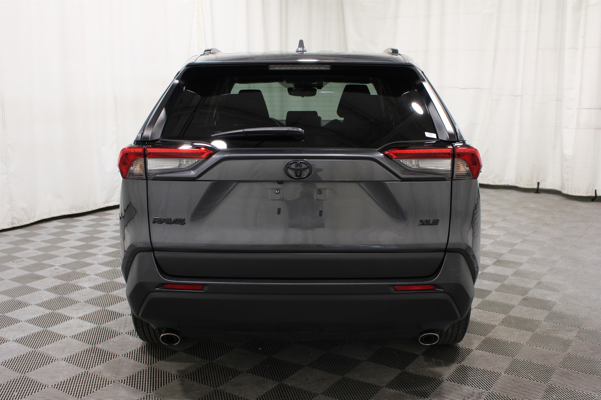 2023 Toyota RAV4 XLE - Photo 30