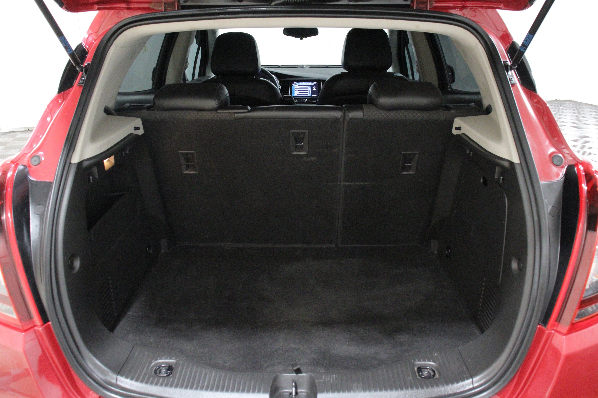 2019 Buick Encore Preferred - Photo 23