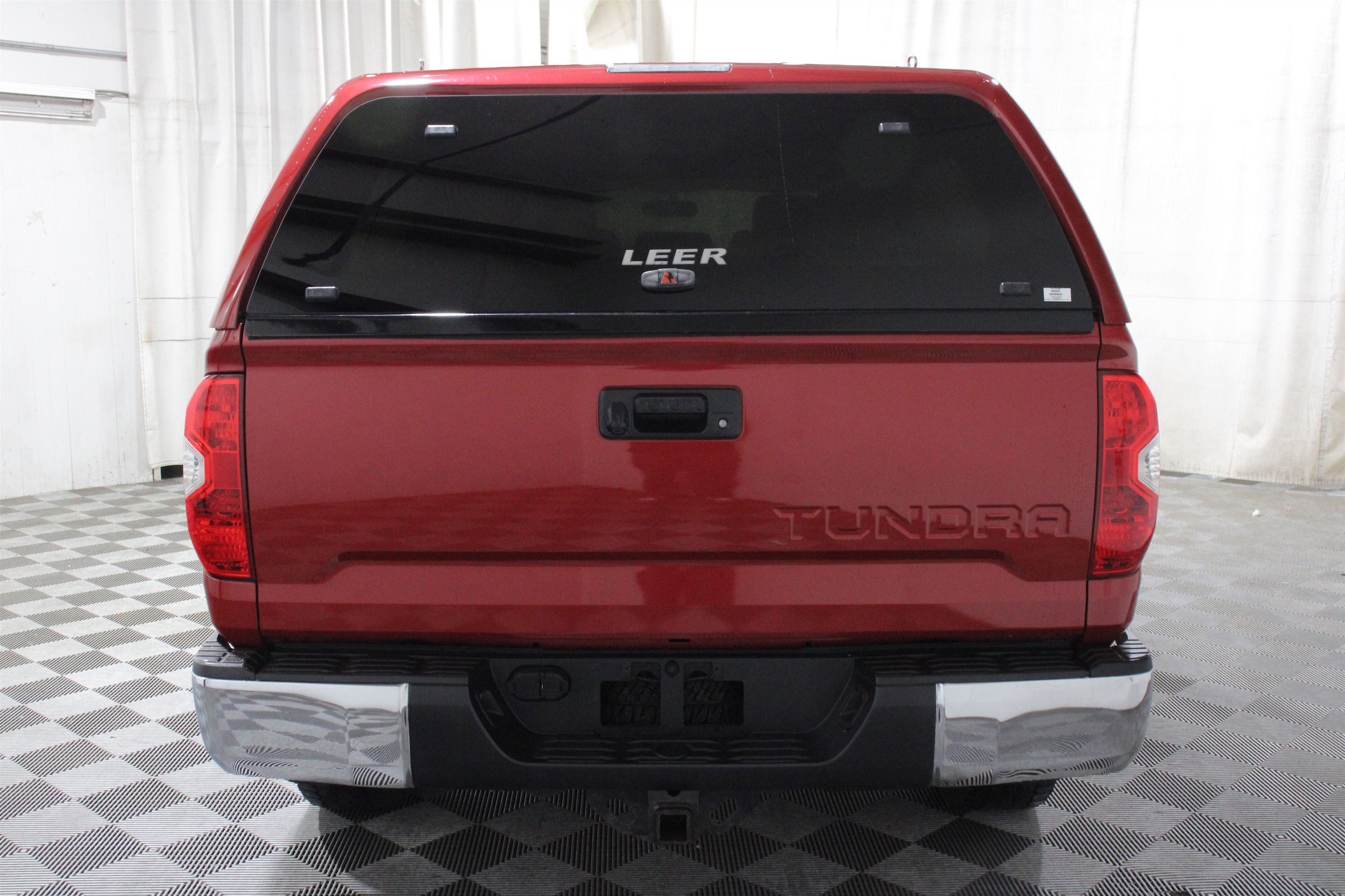 2016 Toyota Tundra Limited - Photo 32