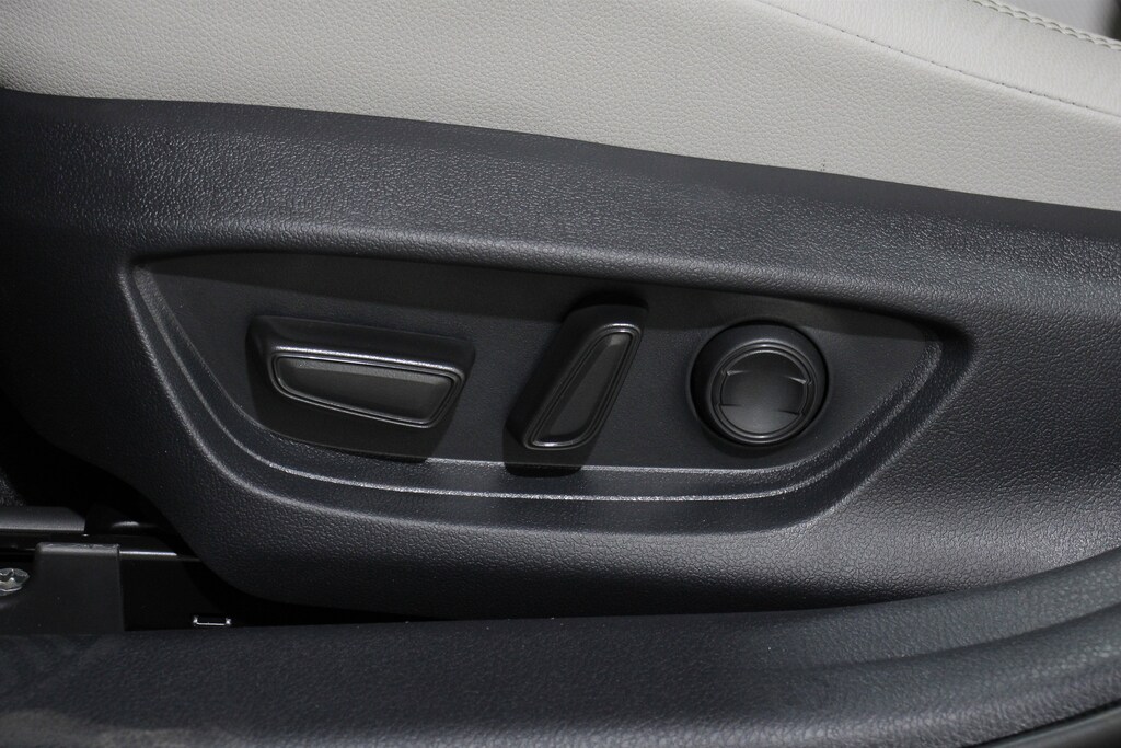 New 2026 Toyota Camry XLE Sedan