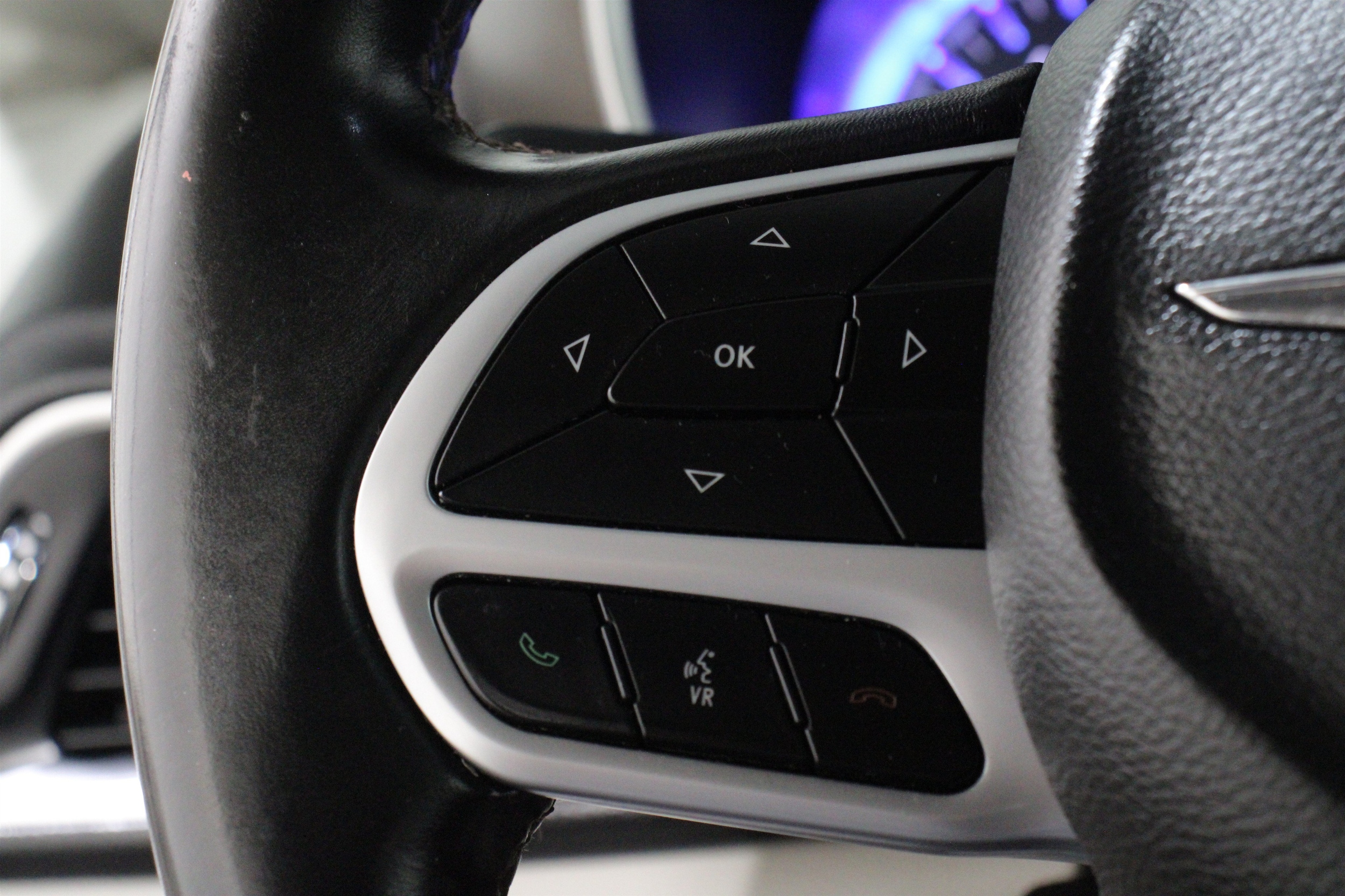 2018 Chrysler Pacifica Touring L - Photo 9