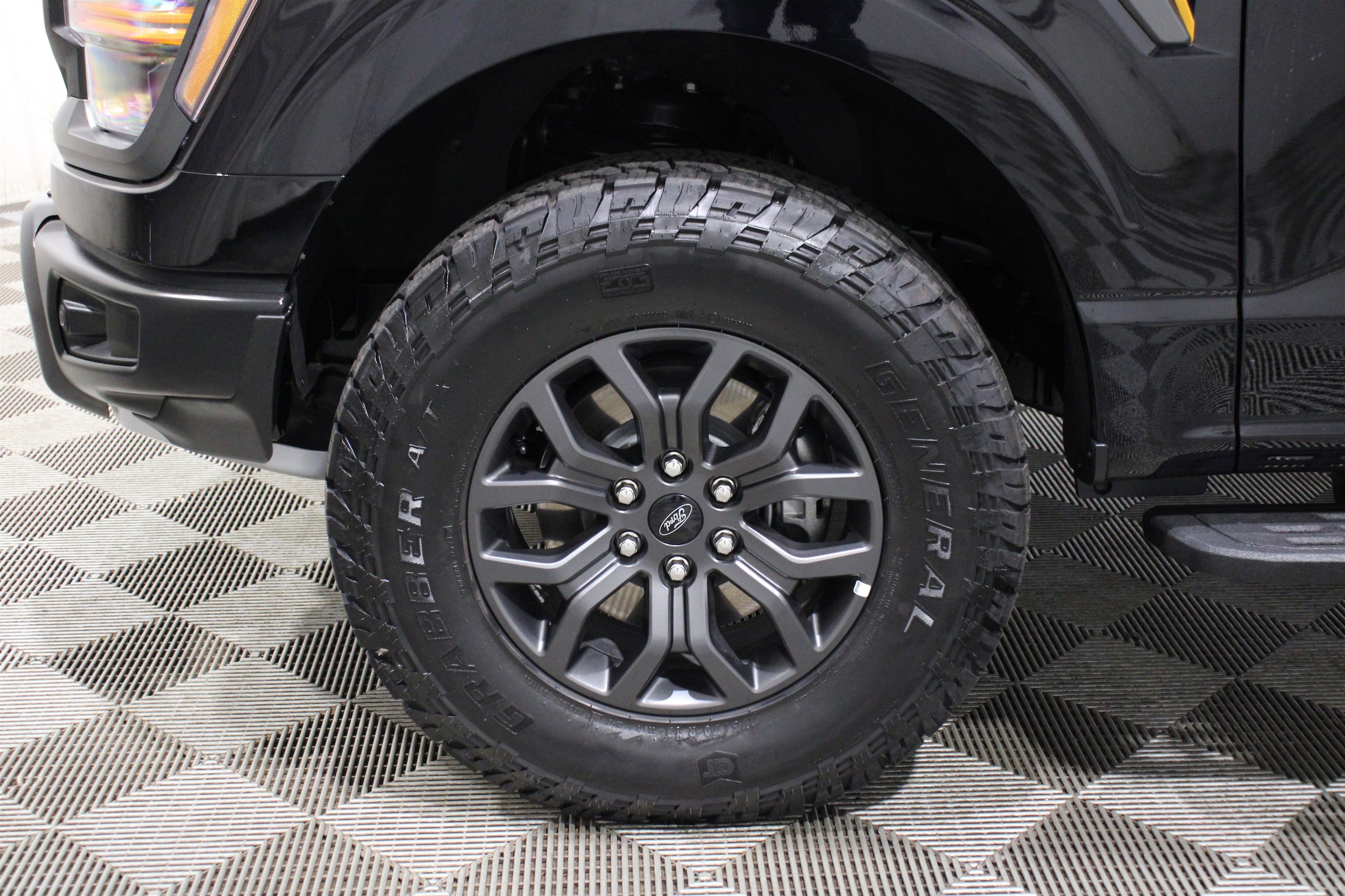 2025 Ford F-150 Tremor - Photo 42