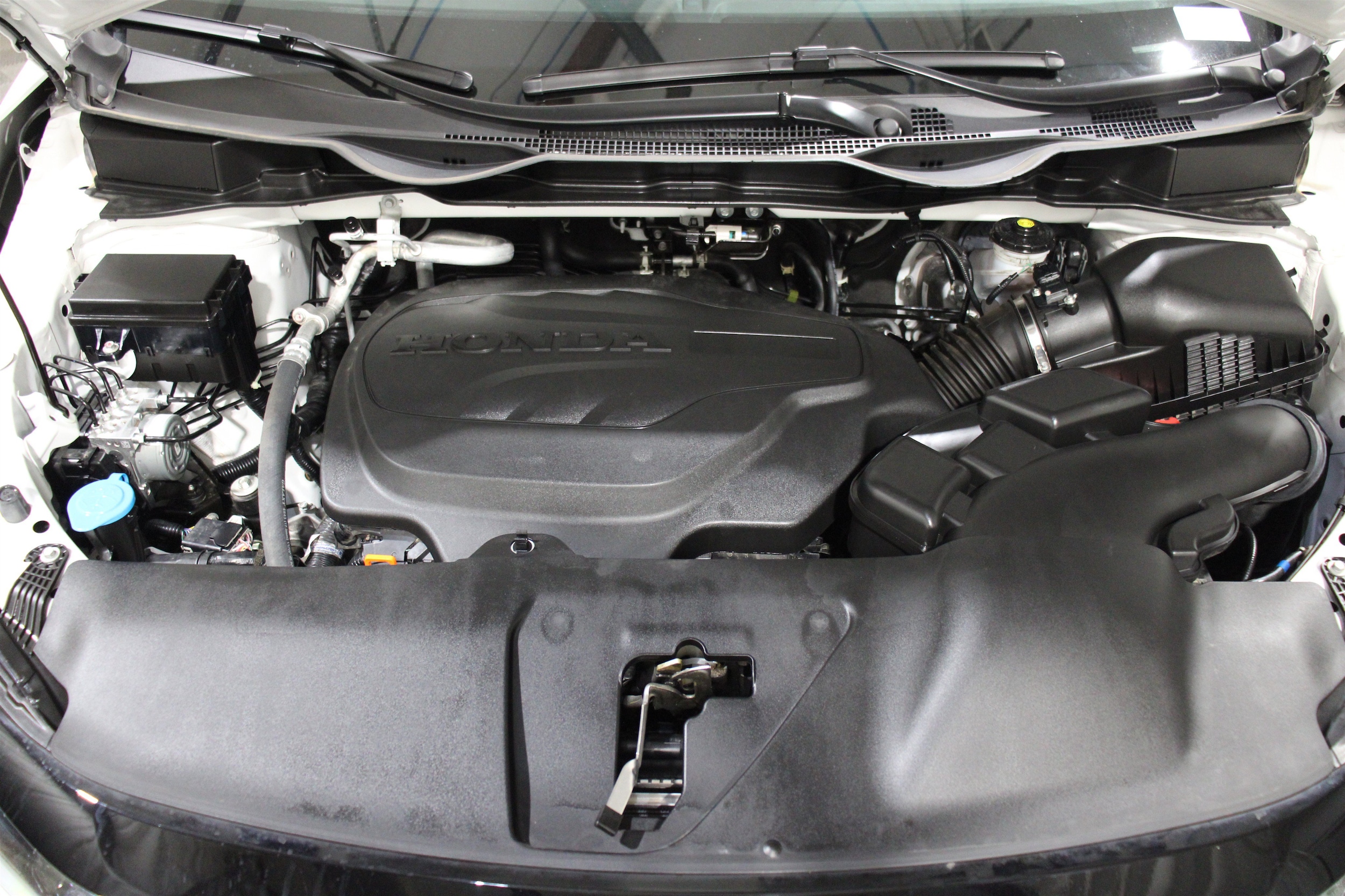 2025 Honda Odyssey Touring - Photo 42