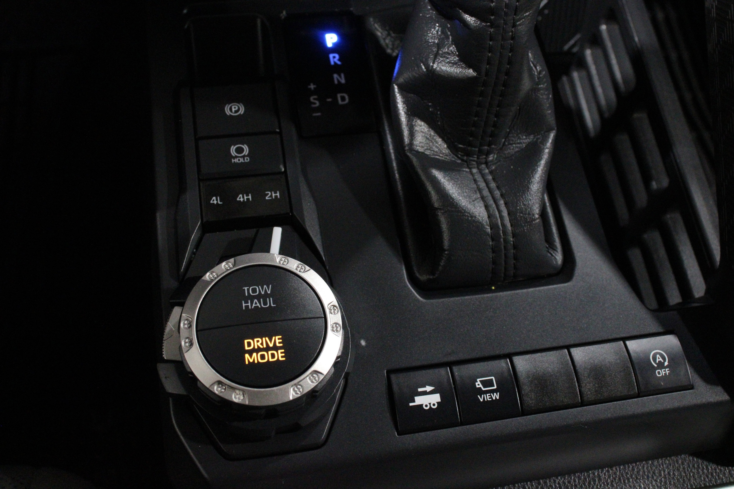 2025 Toyota Tacoma Limited - Photo 23