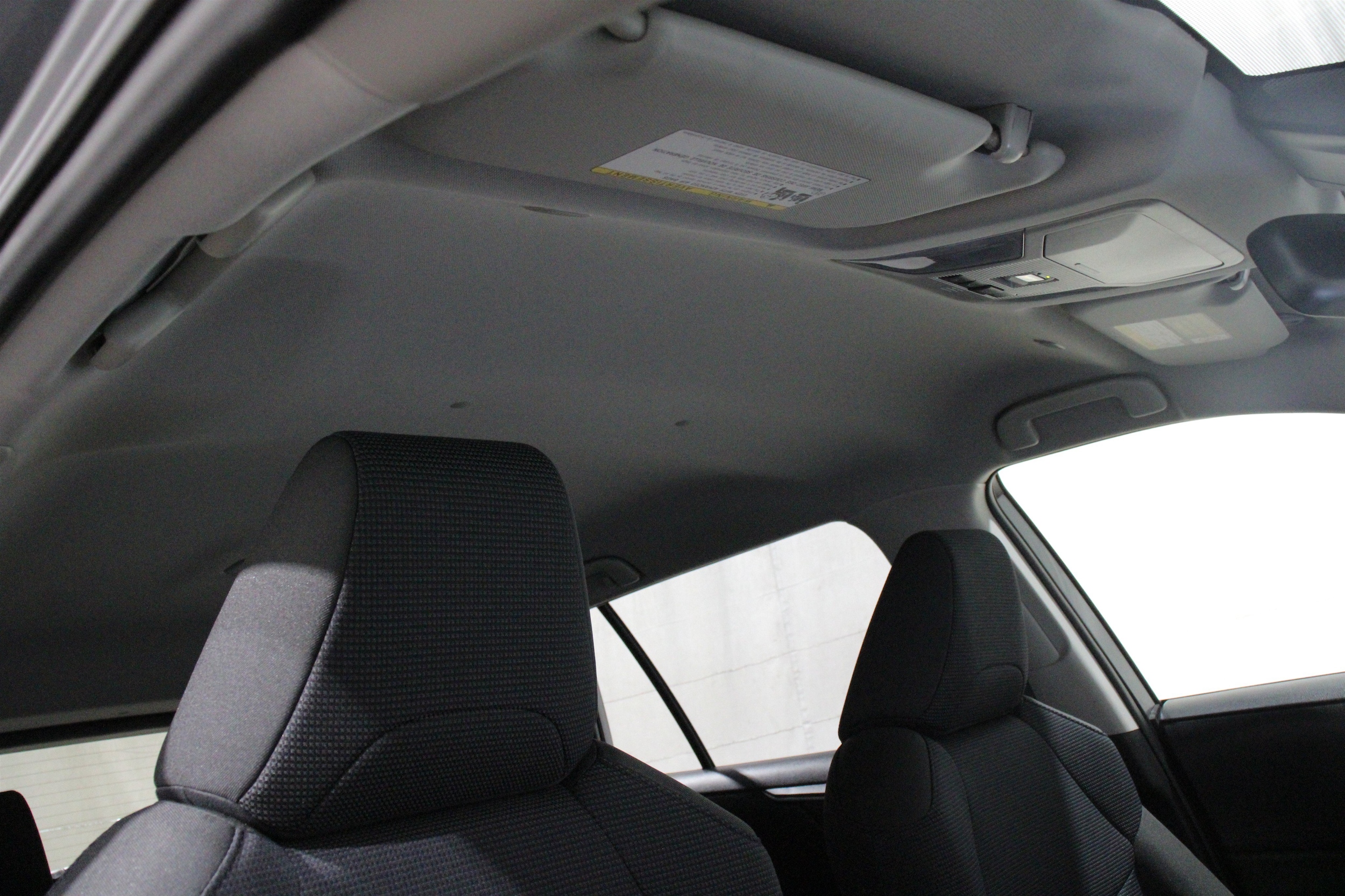 2025 Toyota RAV4 LE - Photo 27