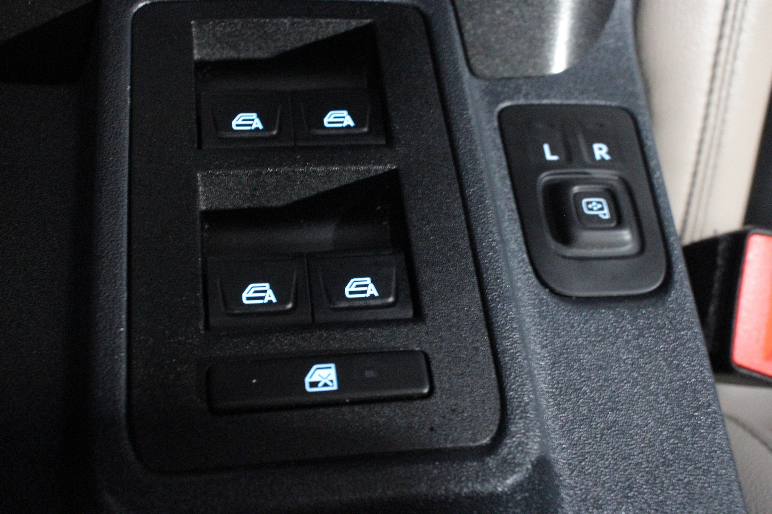 2023 Ford Bronco 4-Door Wildtrak - Photo 22