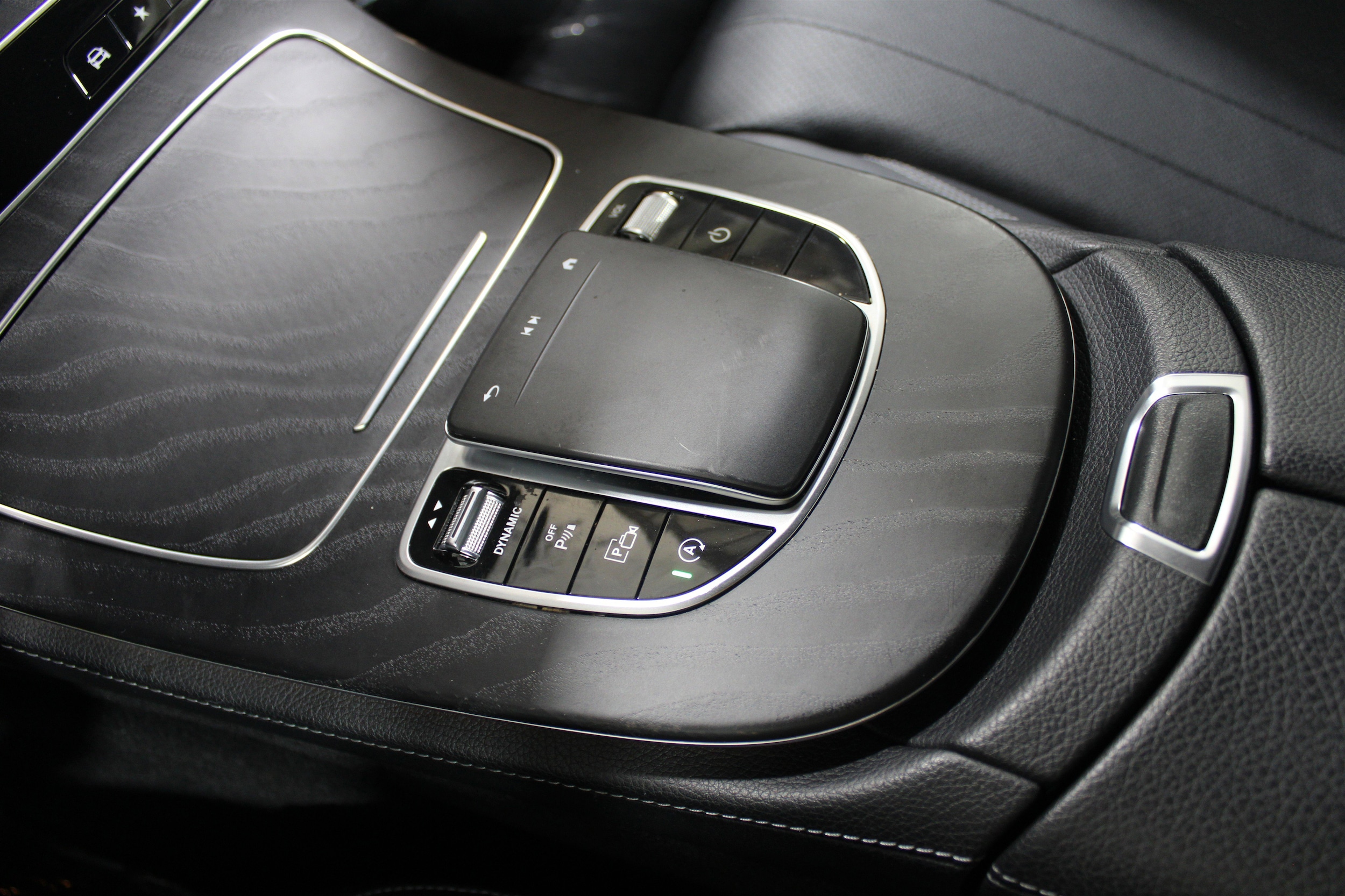 2022 Mercedes-Benz E-Class E350 - Photo 16