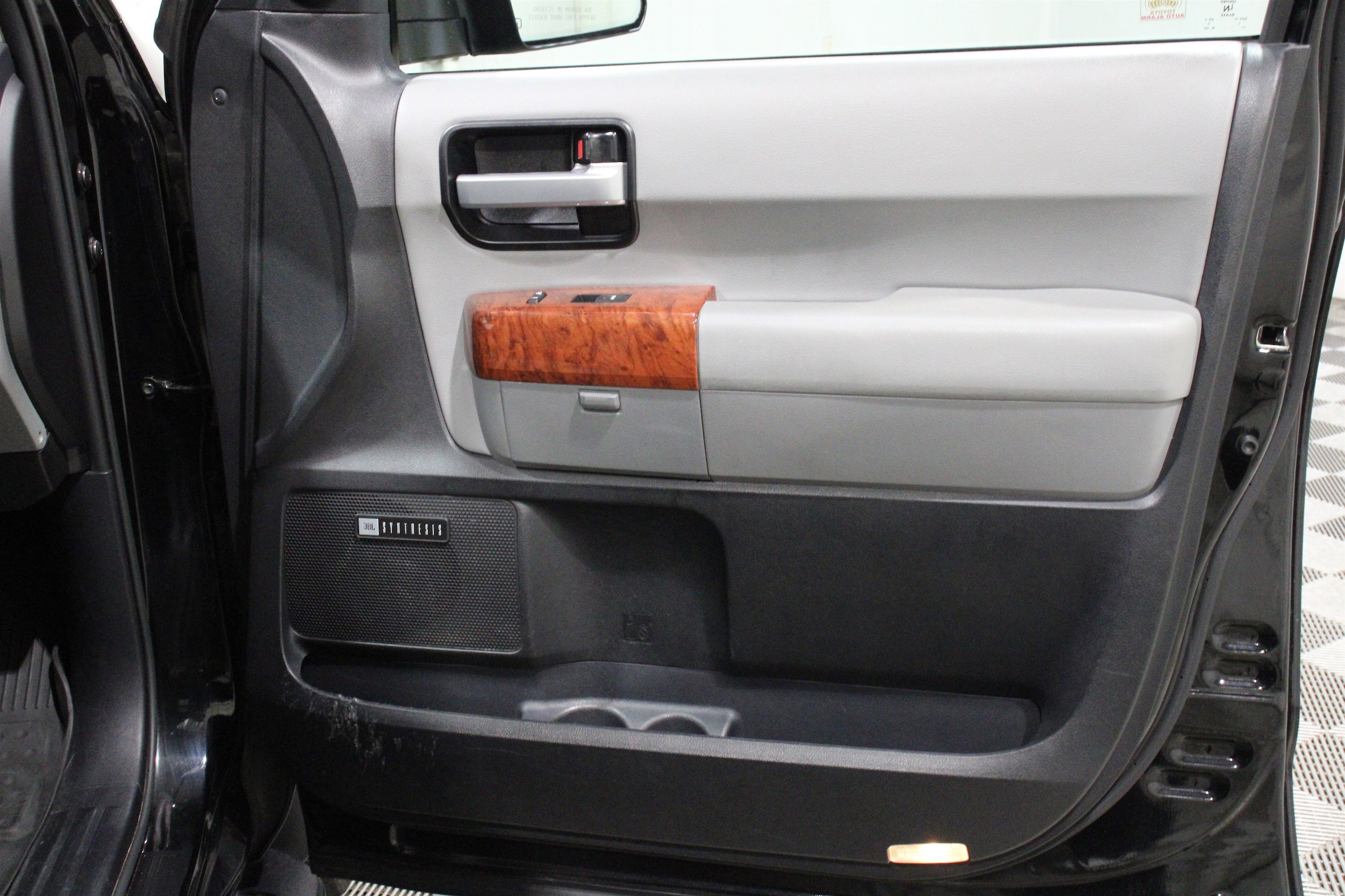 2019 Toyota Sequoia Platinum - Photo 34