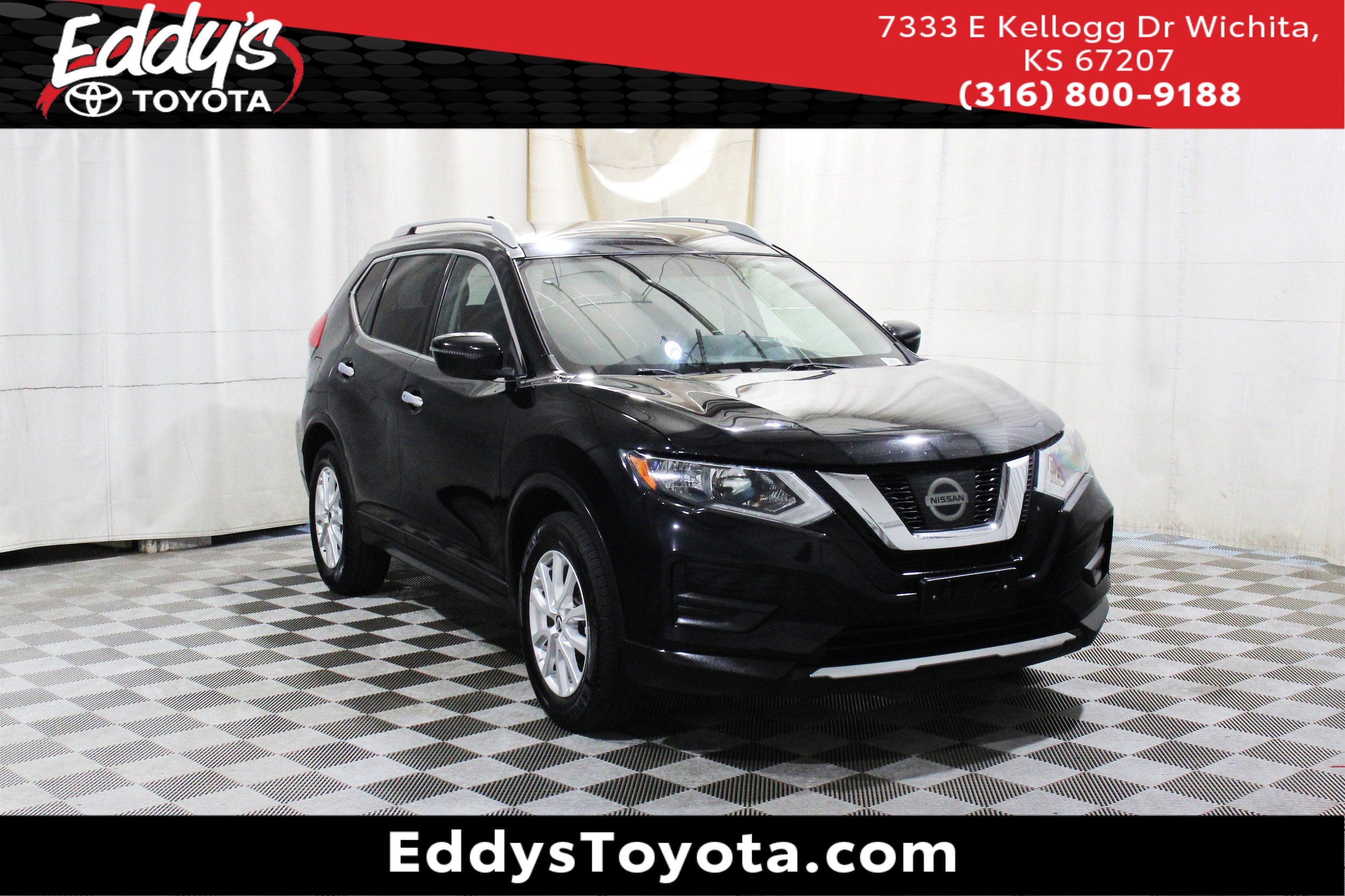2017 Nissan Rogue SV - Photo 1