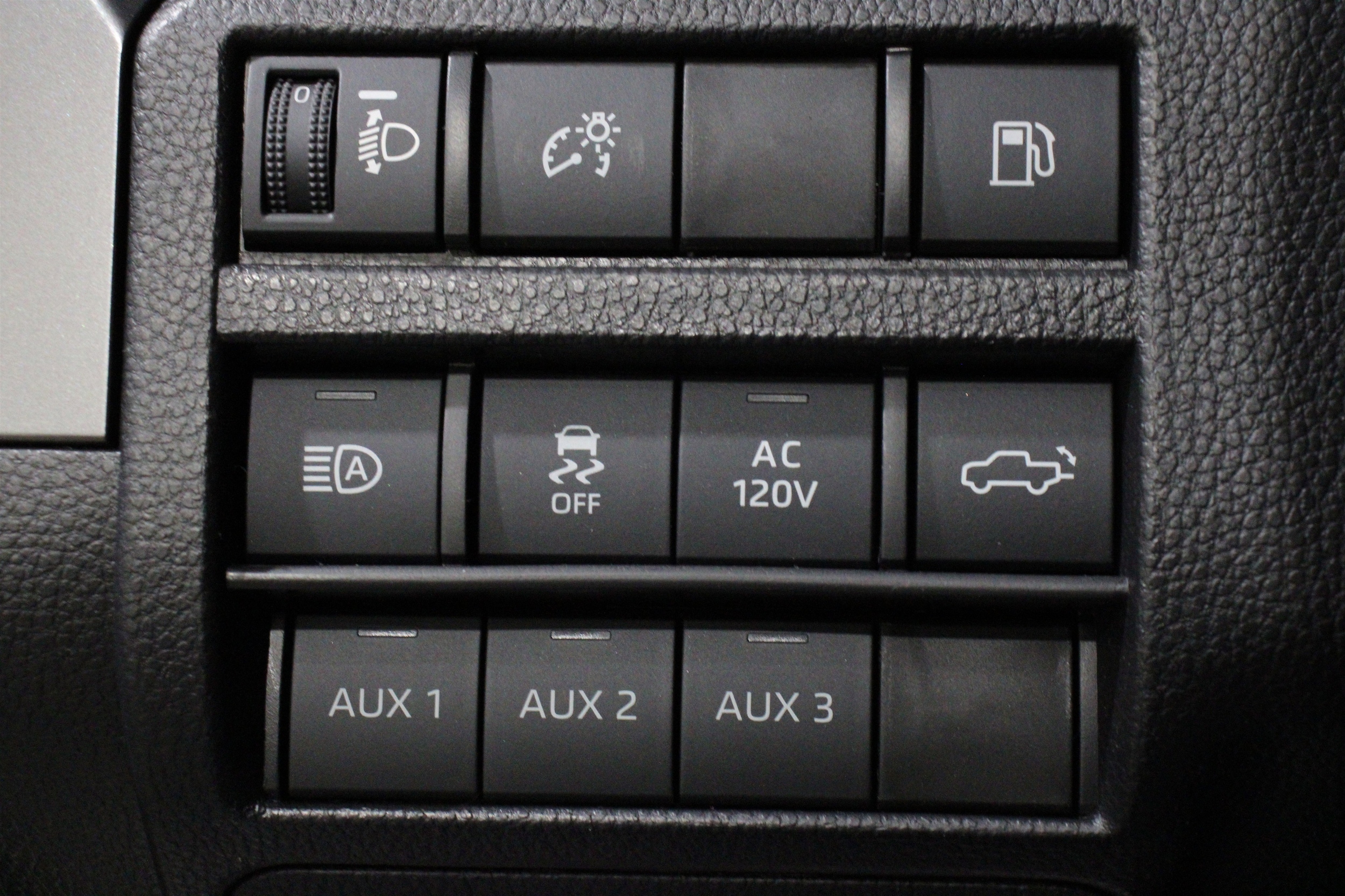 2026 Toyota Tacoma TRD Off Road - Photo 12