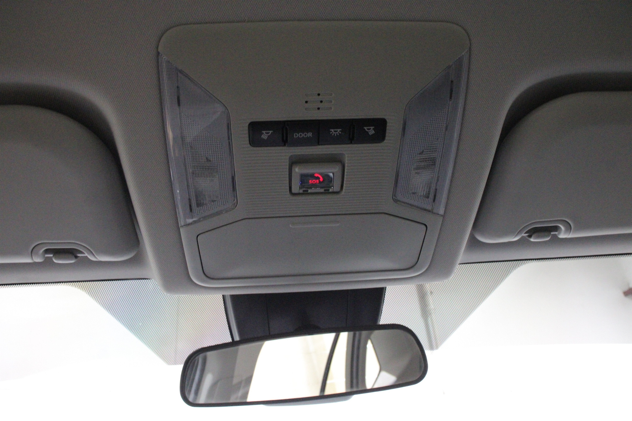 2021 Toyota RAV4 LE - Photo 21