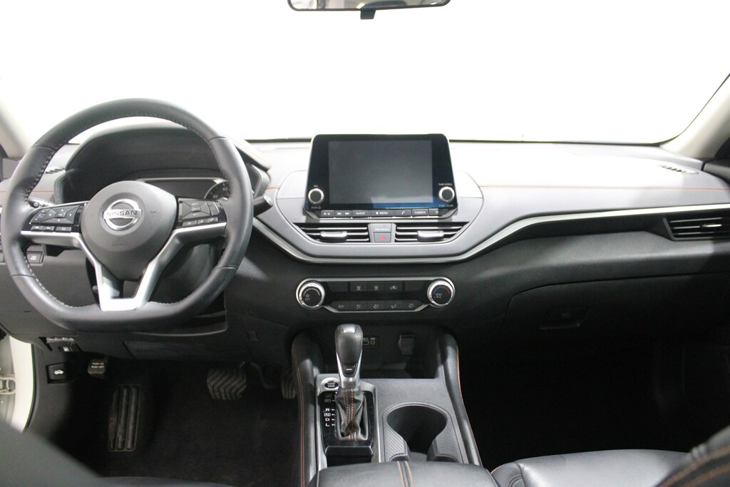 Used 2021 Nissan Altima 2.5 SR Sedan