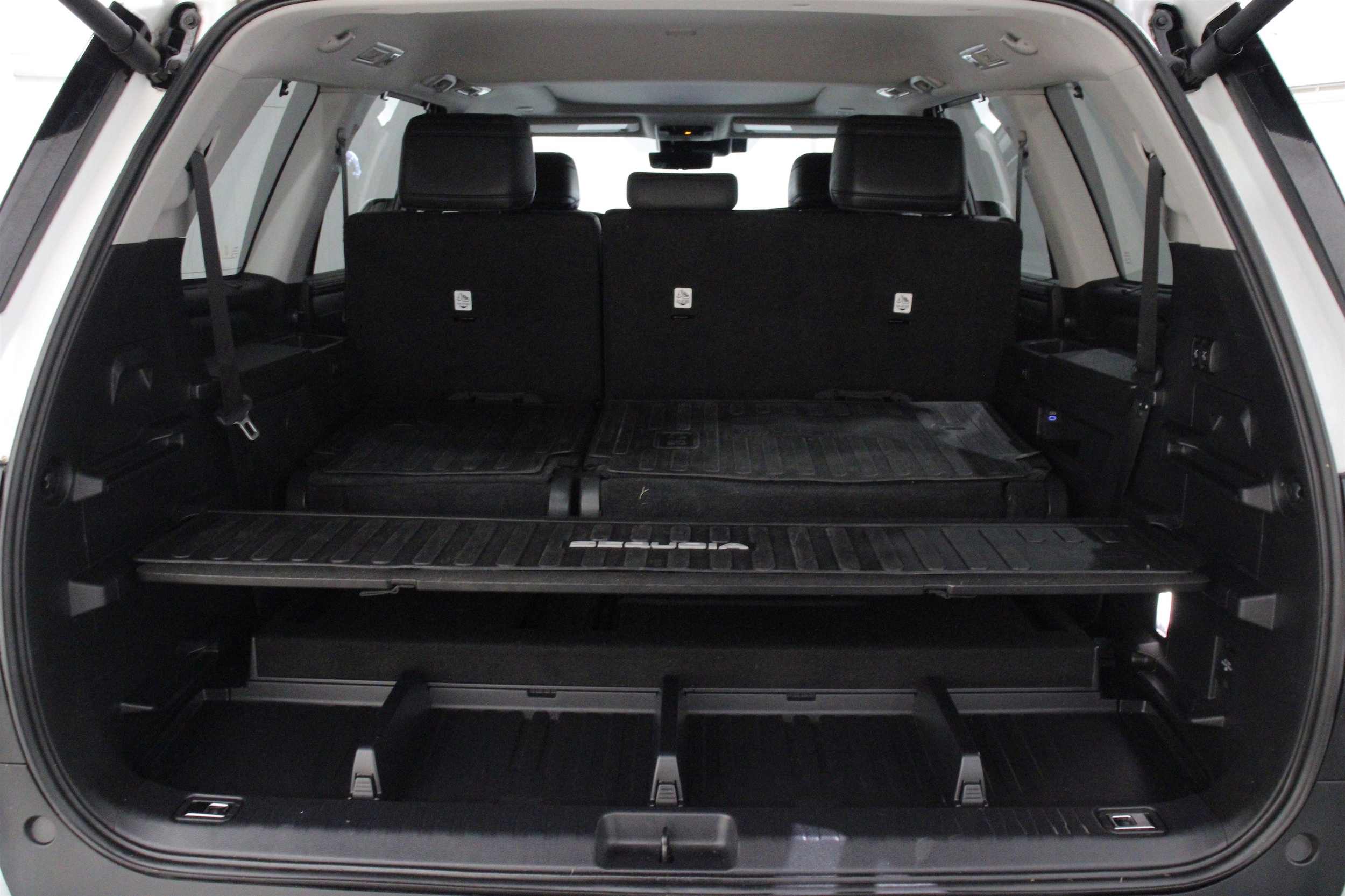 2024 Toyota Sequoia Limited - Photo 27