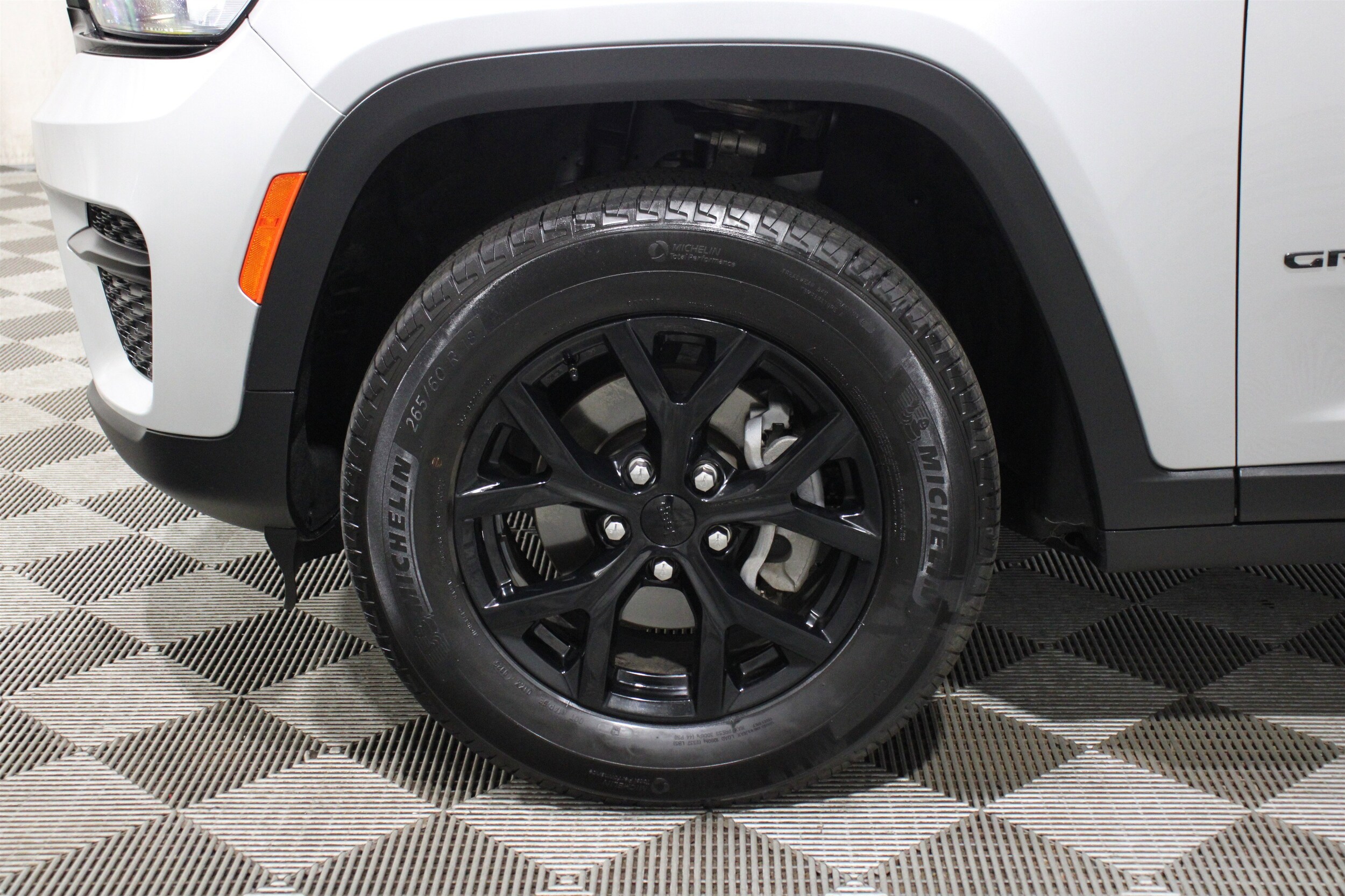 2025 Jeep Grand Cherokee Altitude - Photo 39