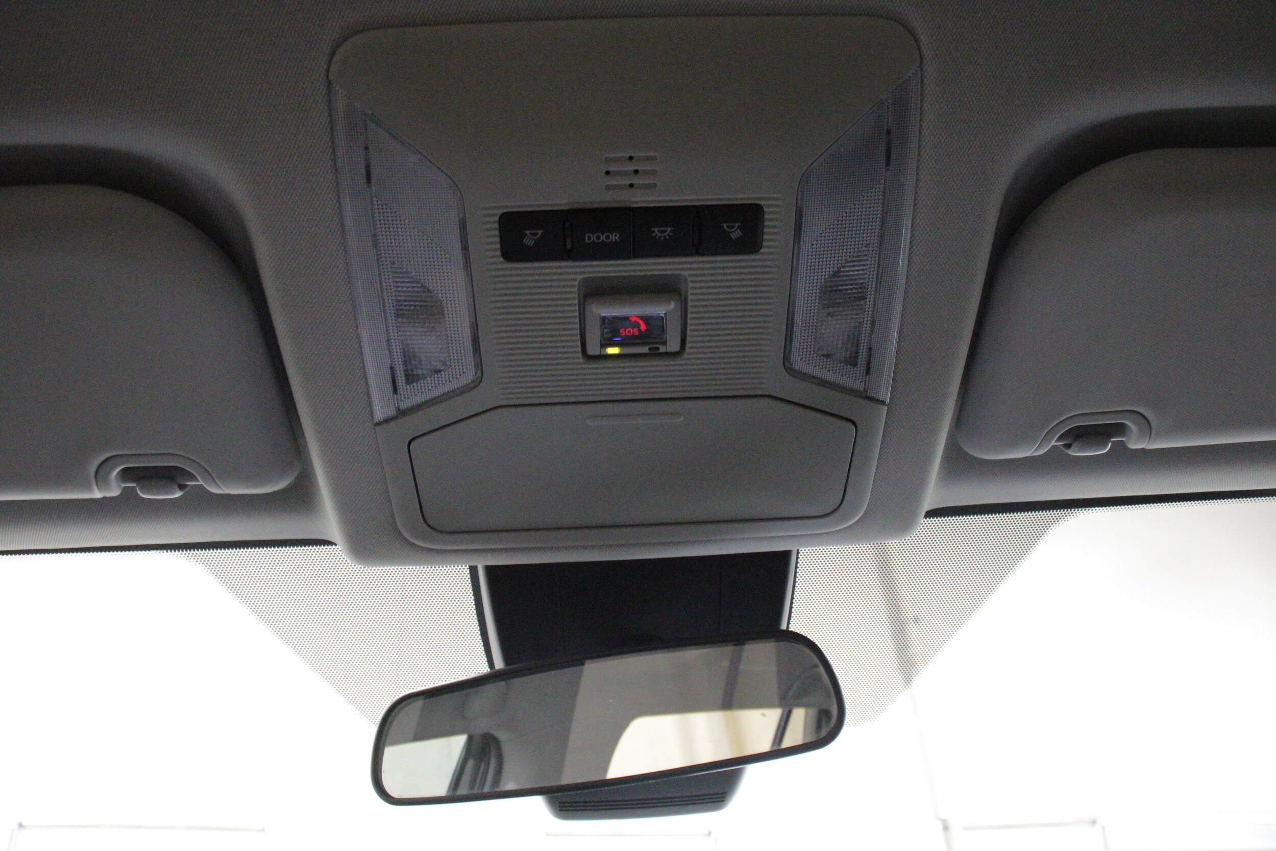 2024 Toyota RAV4 LE - Photo 22