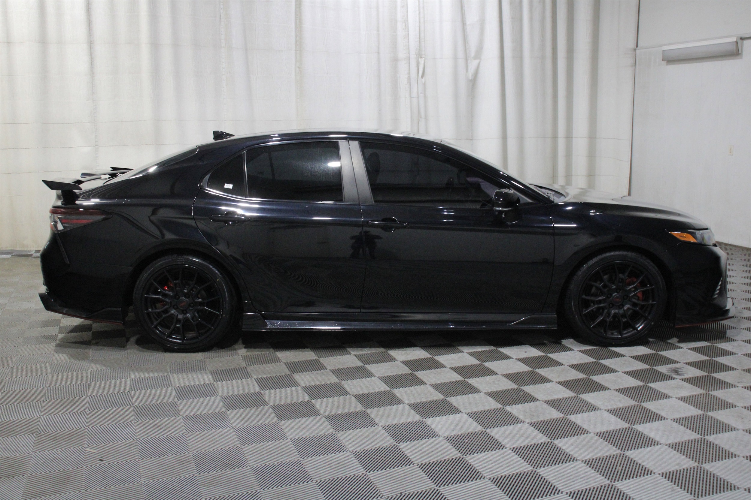 2021 Toyota Camry TRD - Photo 29