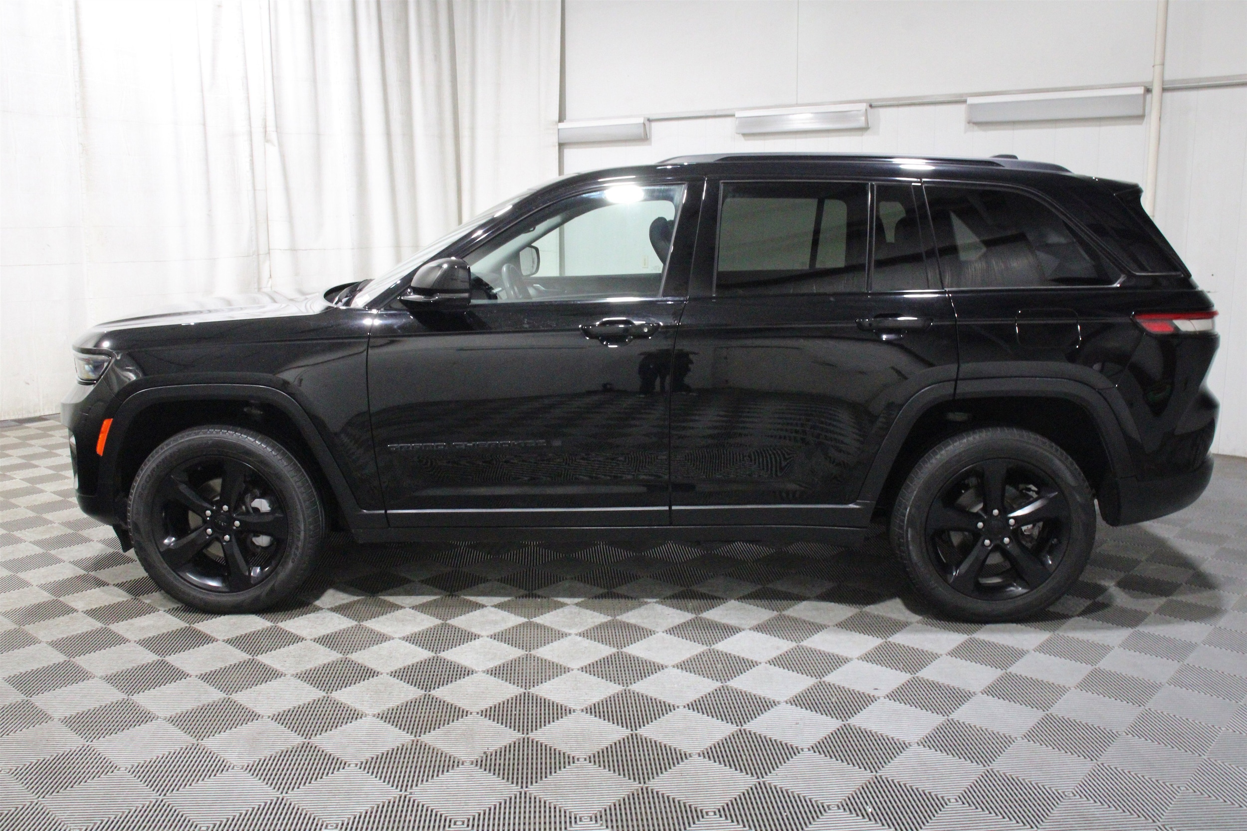2023 Jeep Grand Cherokee Limited - Photo 35