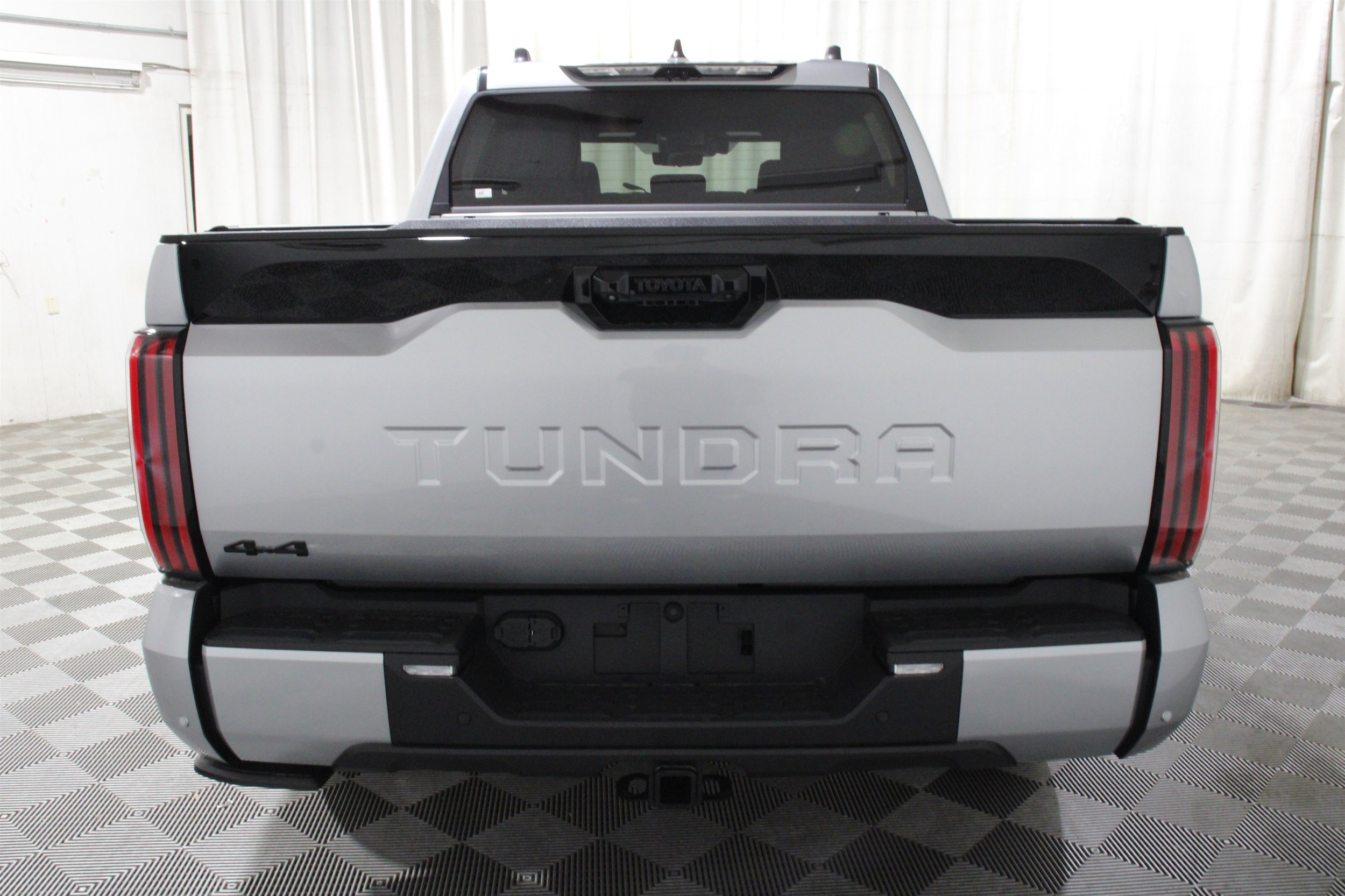 2026 Toyota Tundra Platinum - Photo 34