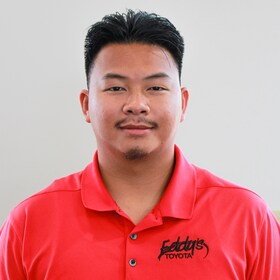 Staff member Phethko Luangsay from 70e8557f7a05