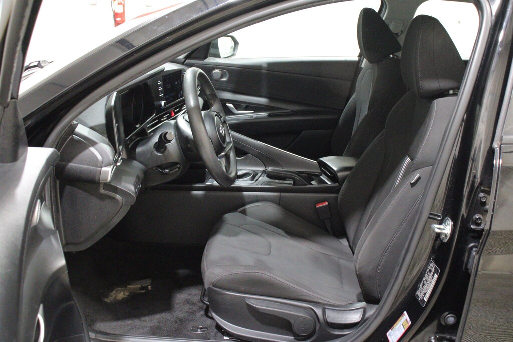 Used 2022 Hyundai Elantra SEL Sedan