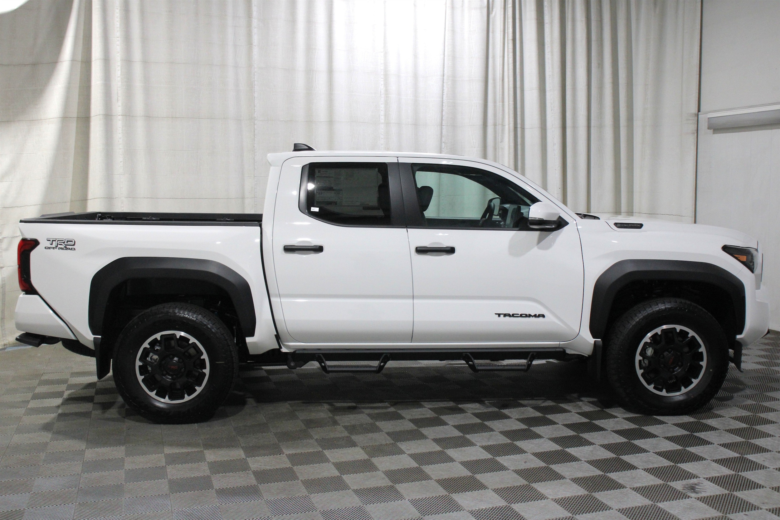 2026 Toyota Tacoma TRD Off Road - Photo 33