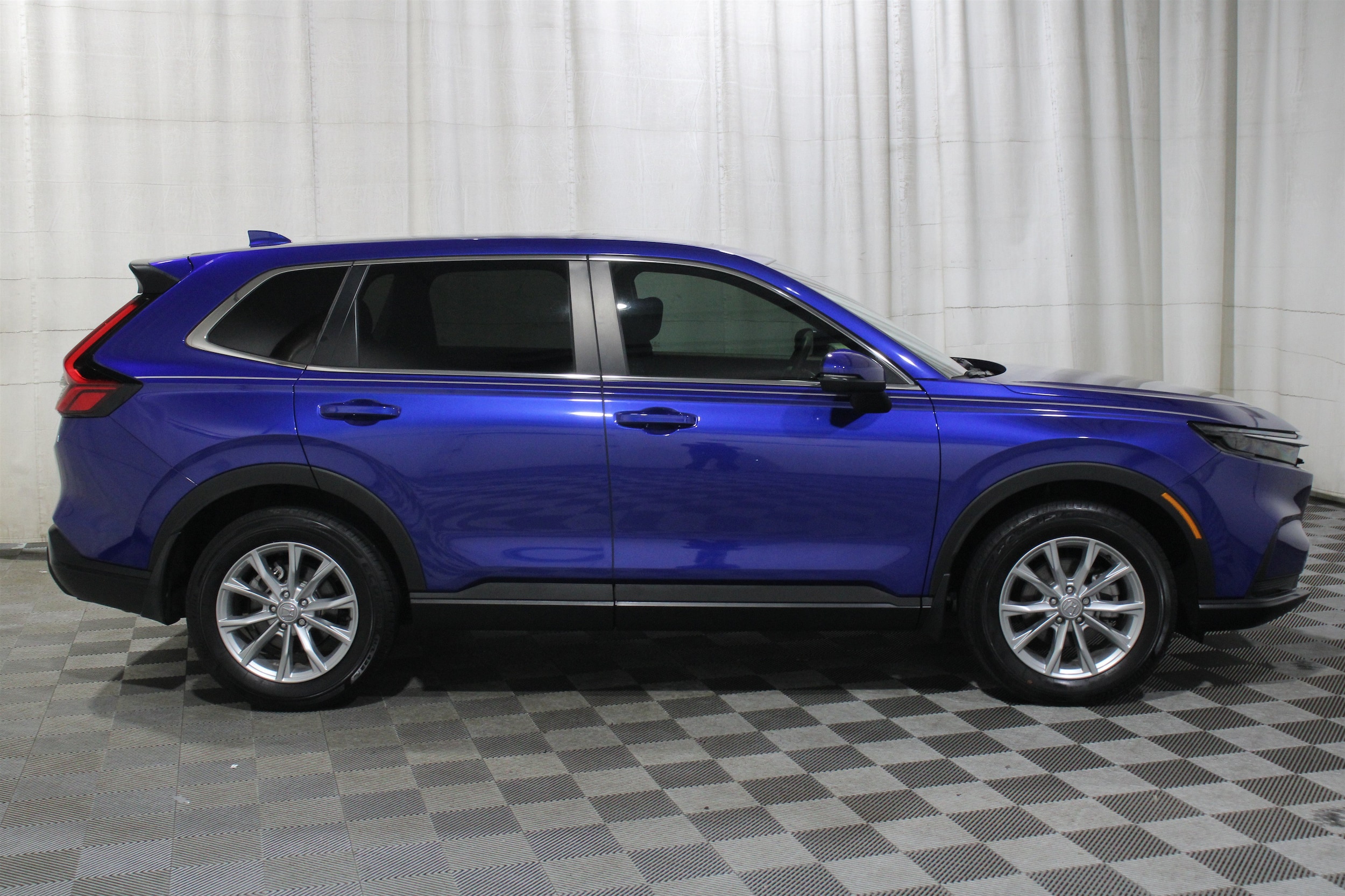 2025 Honda CR-V EX - Photo 30