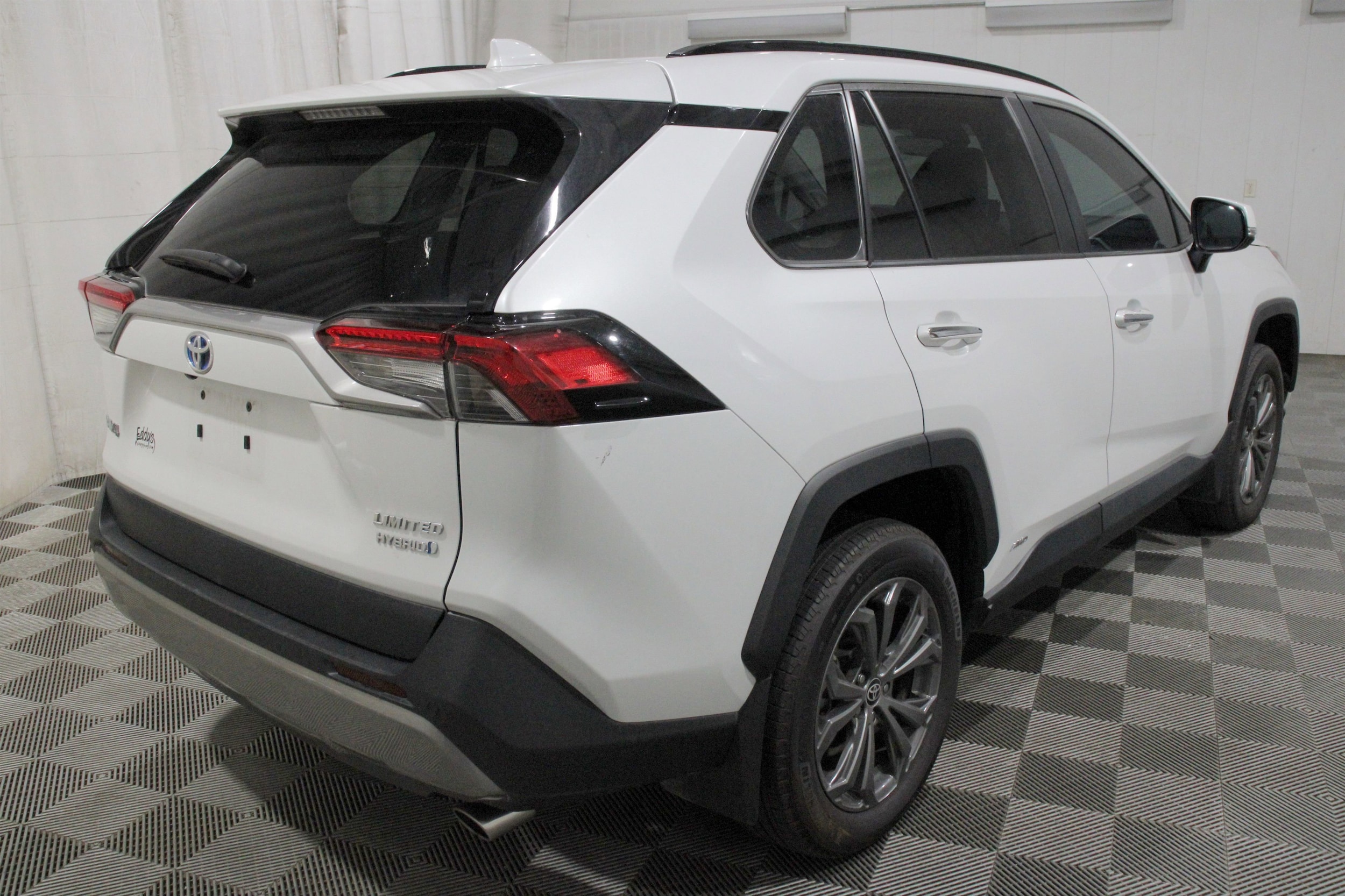 2024 Toyota RAV4 Limited - Photo 34