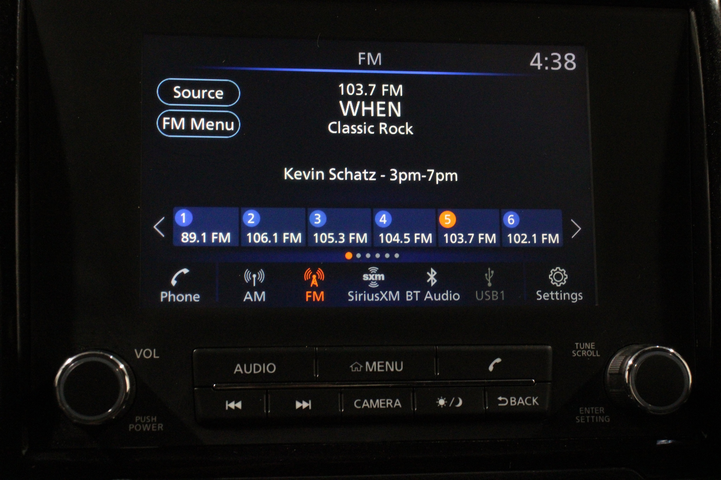 2024 Nissan Frontier SV - Photo 16