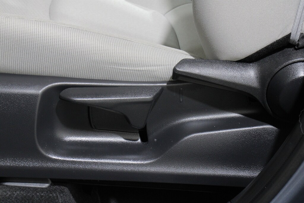 Used 2024 Toyota Corolla Cross LE SUV