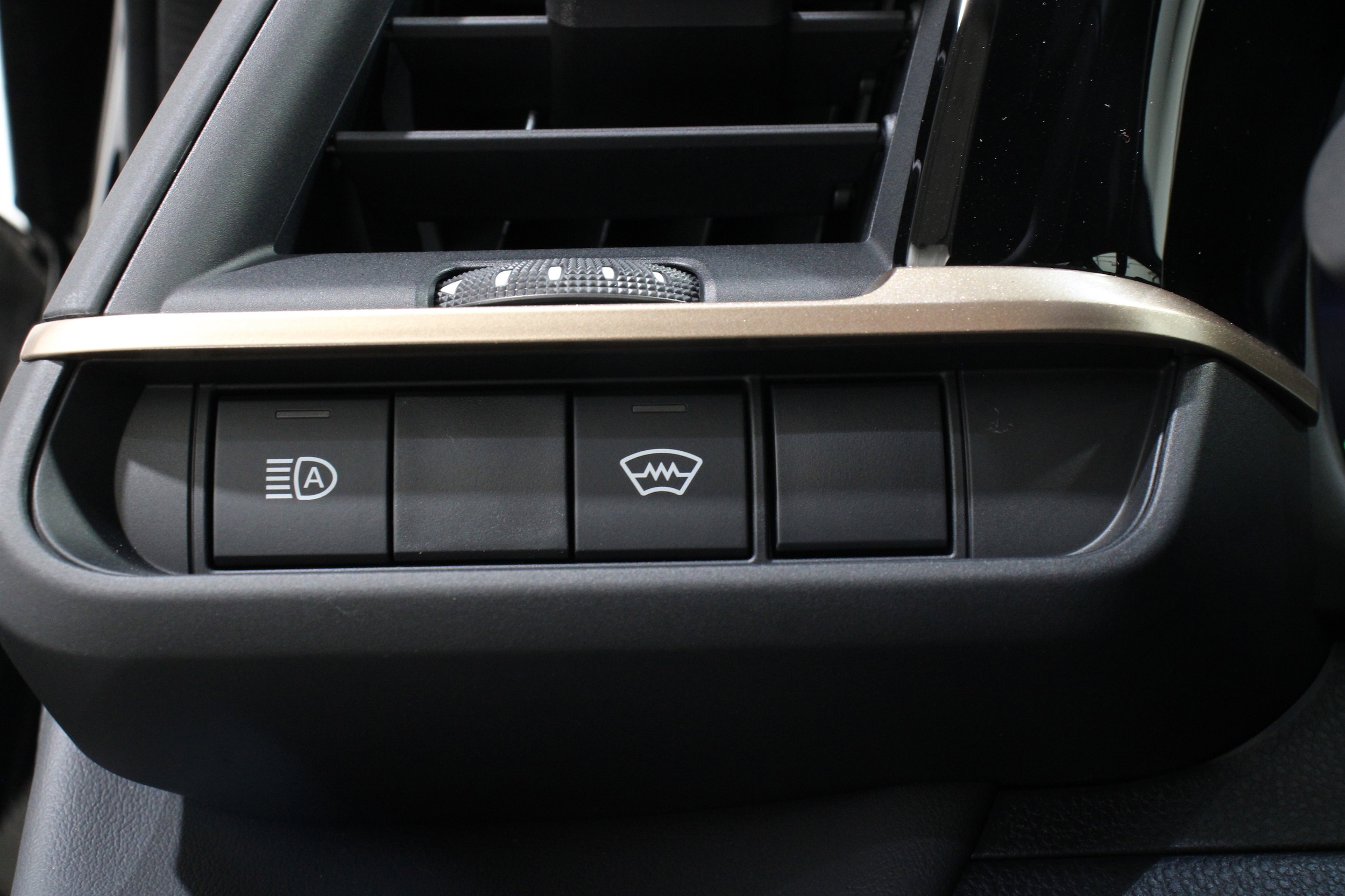 2026 Toyota Crown Limited - Photo 22