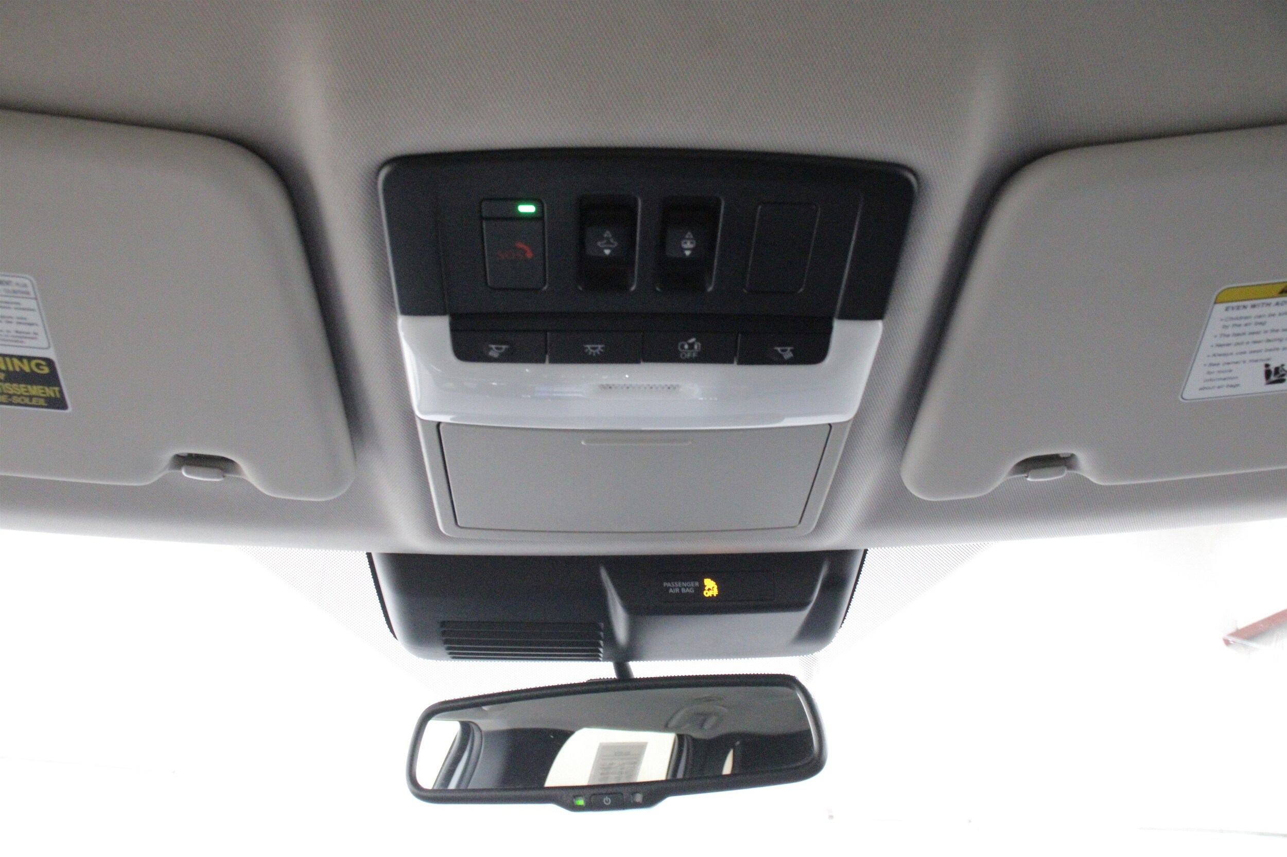 2024 Mitsubishi Outlander Plug-in Hybrid SE - Photo 22