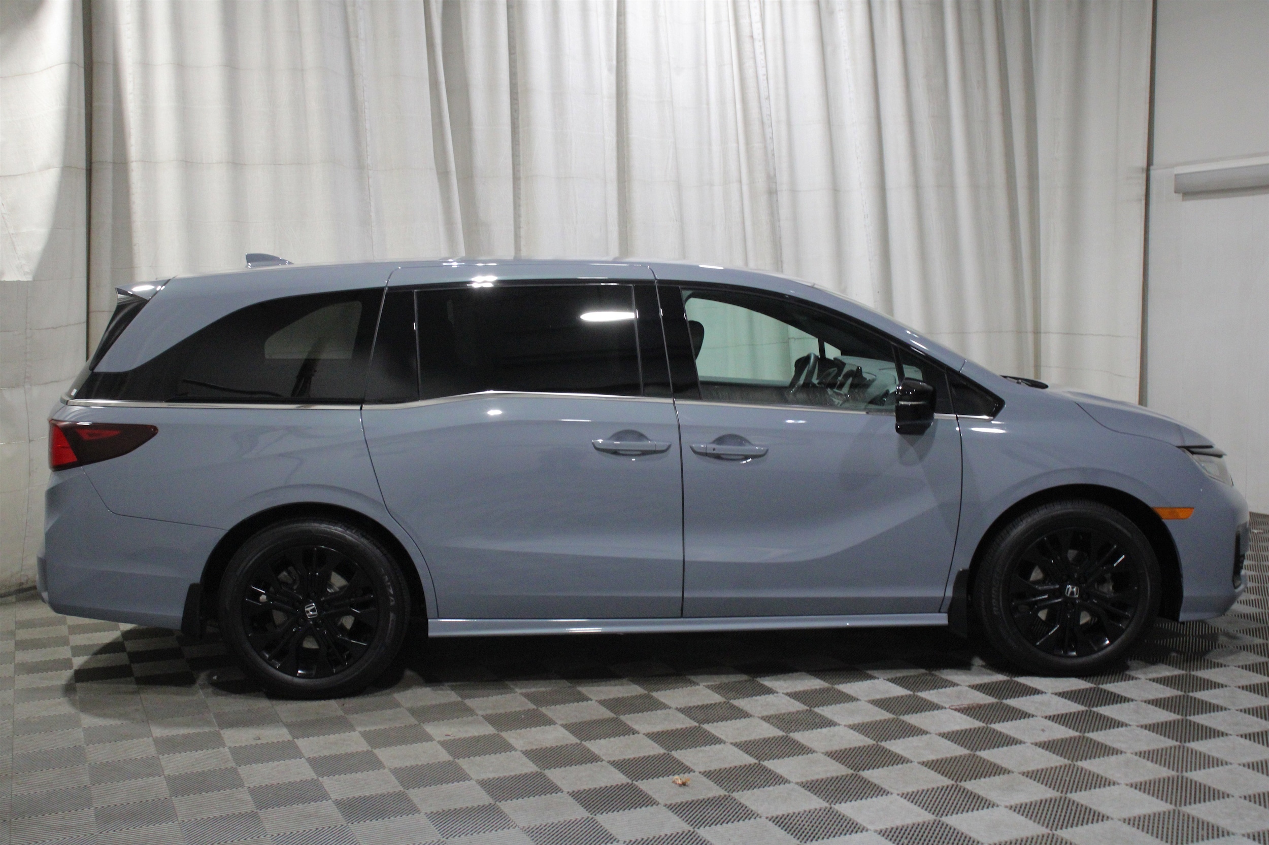 2026 Honda Odyssey Sport L - Photo 33