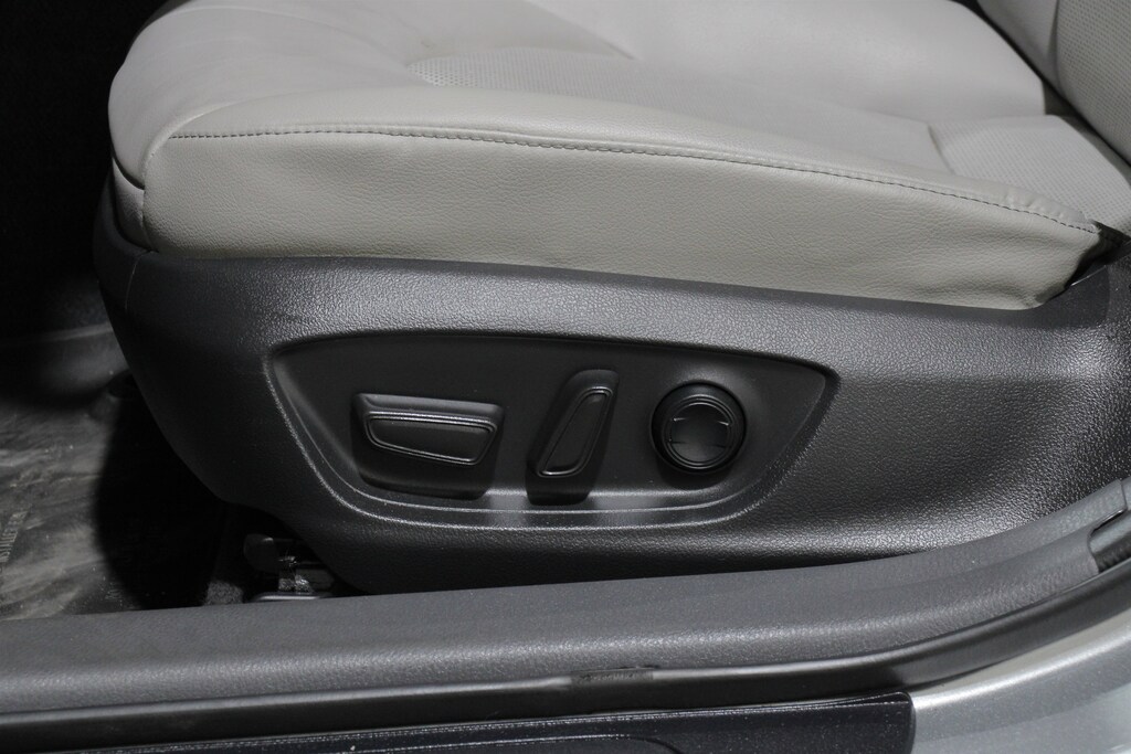 Used 2022 Toyota Camry XLE Sedan