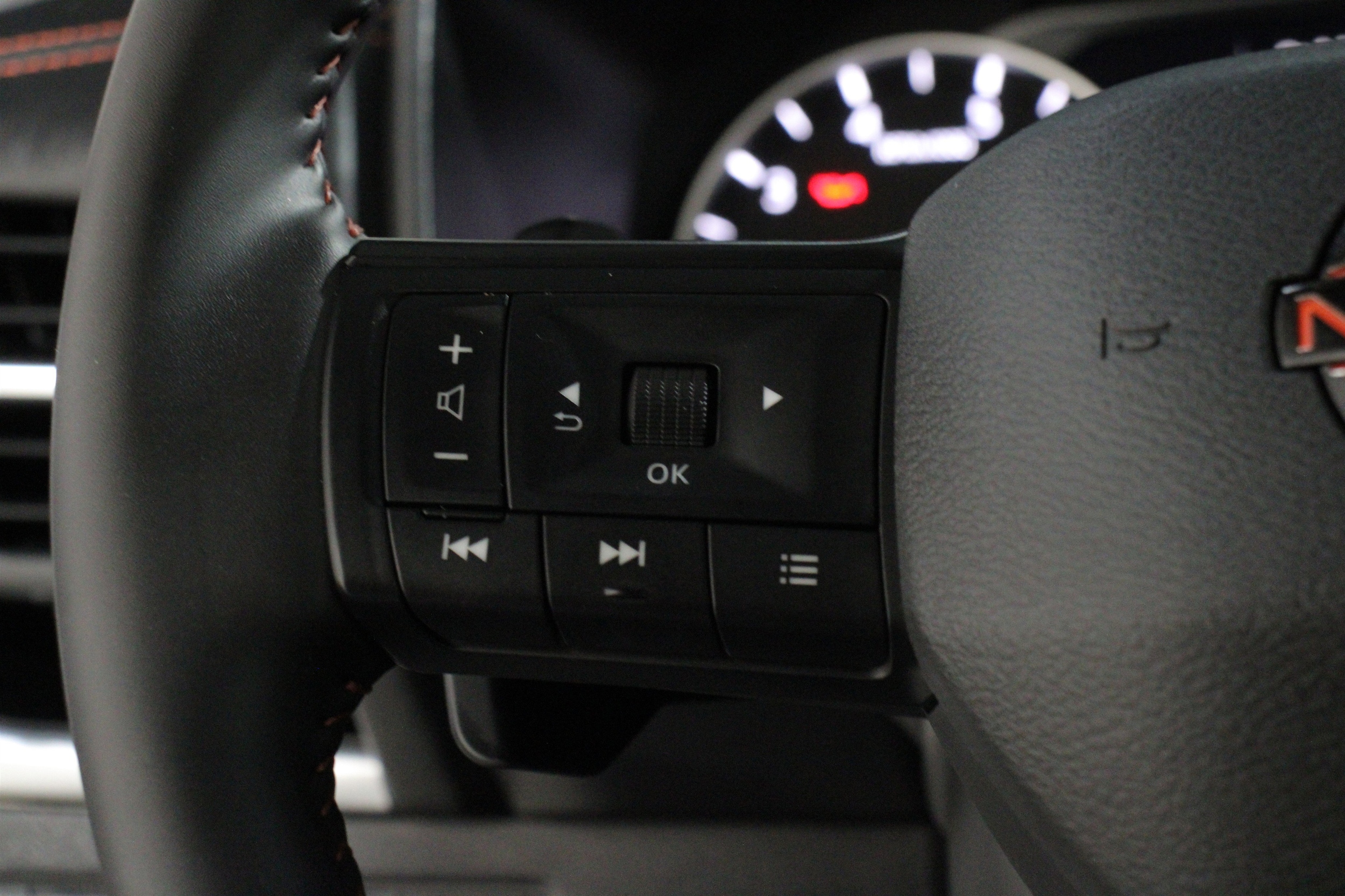 2025 Nissan Rogue Rock Creek - Photo 9