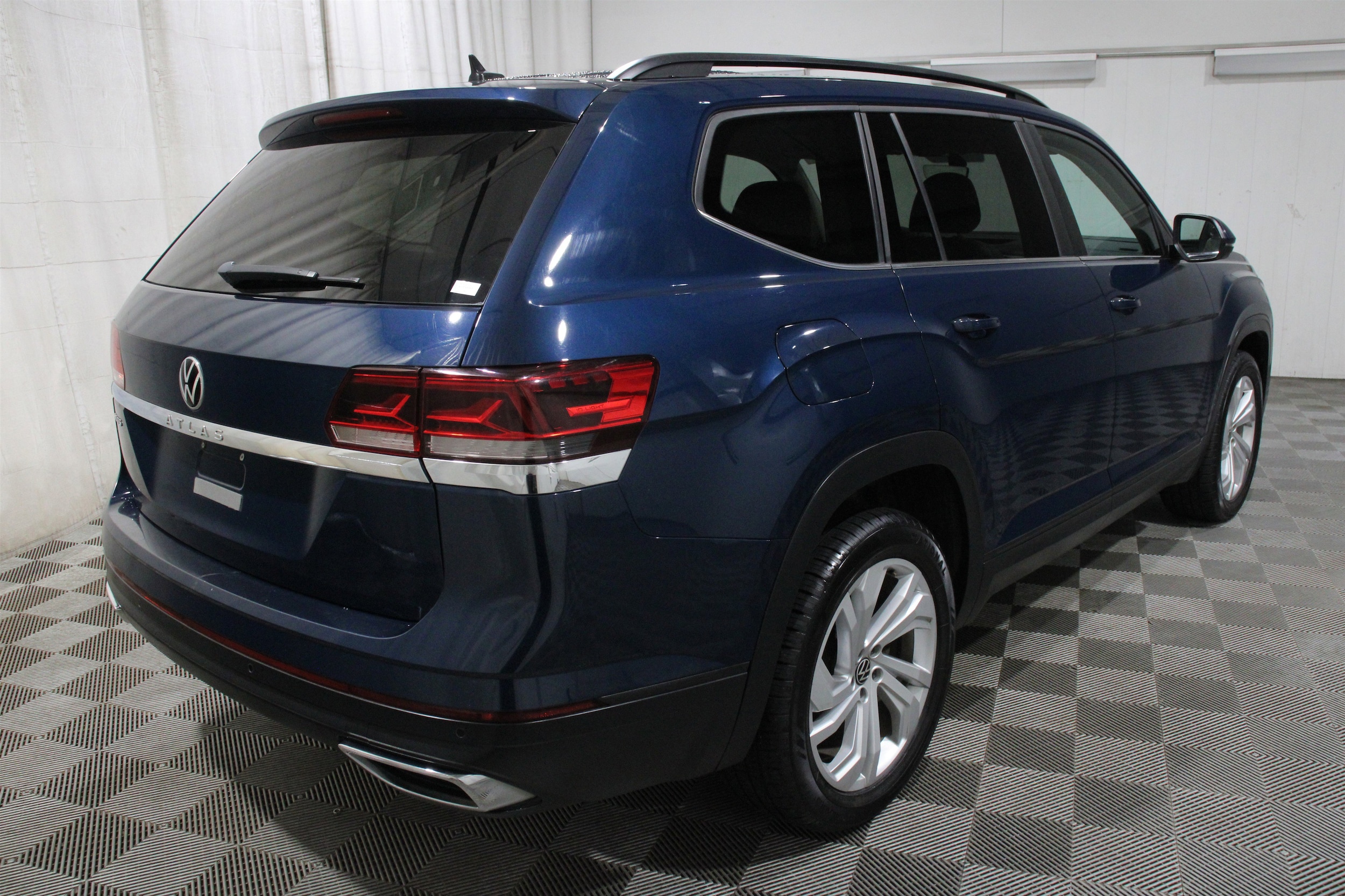 2021 Volkswagen Atlas SE w/Tech - Photo 35