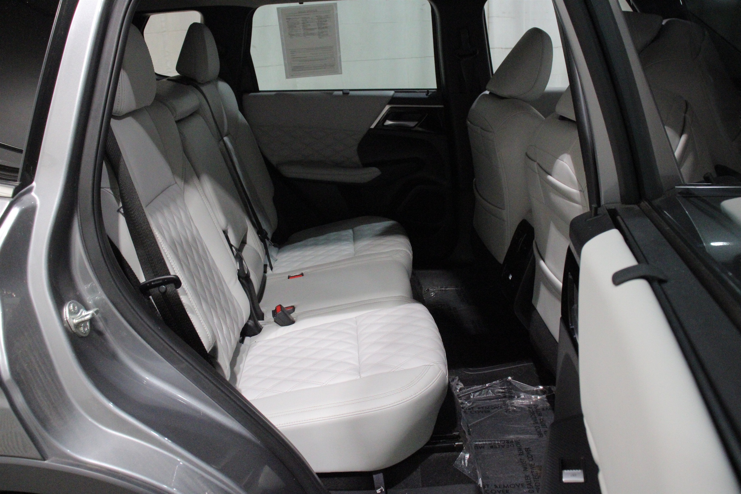 2023 Mitsubishi Outlander Plug-In Hybrid SEL - Photo 28