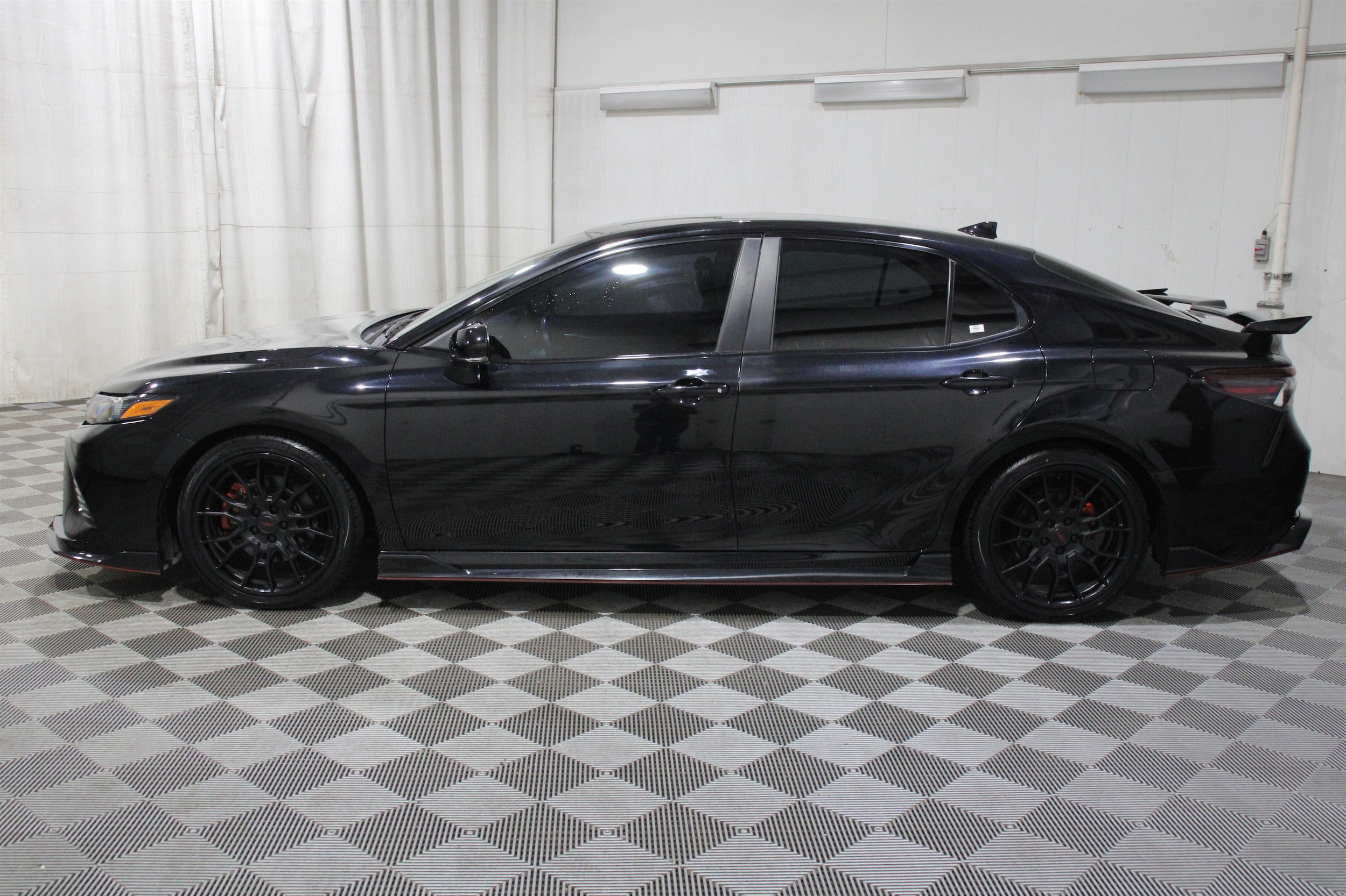 2021 Toyota Camry TRD - Photo 33