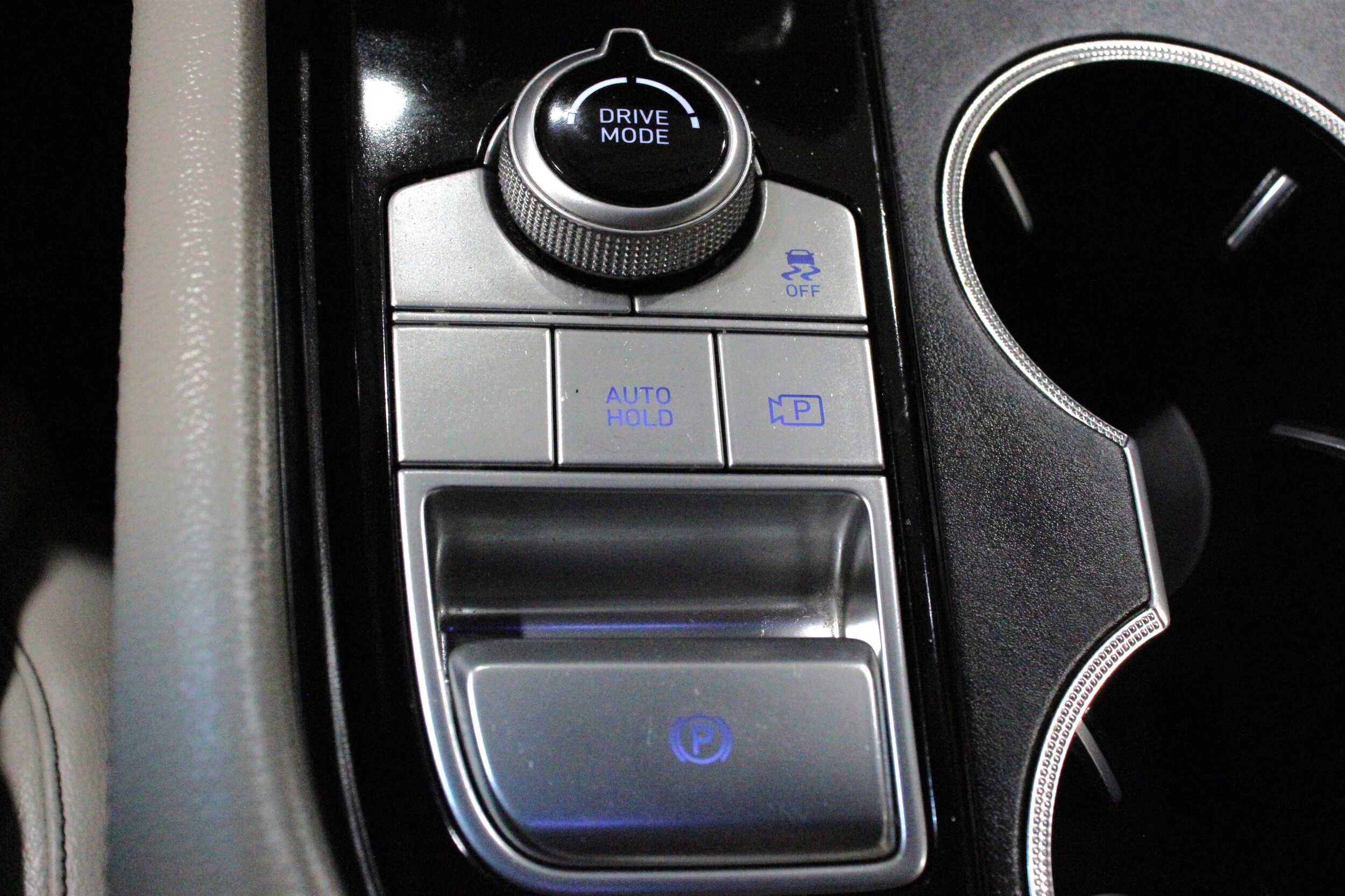 2022 GENESIS G70 Standard - Photo 21