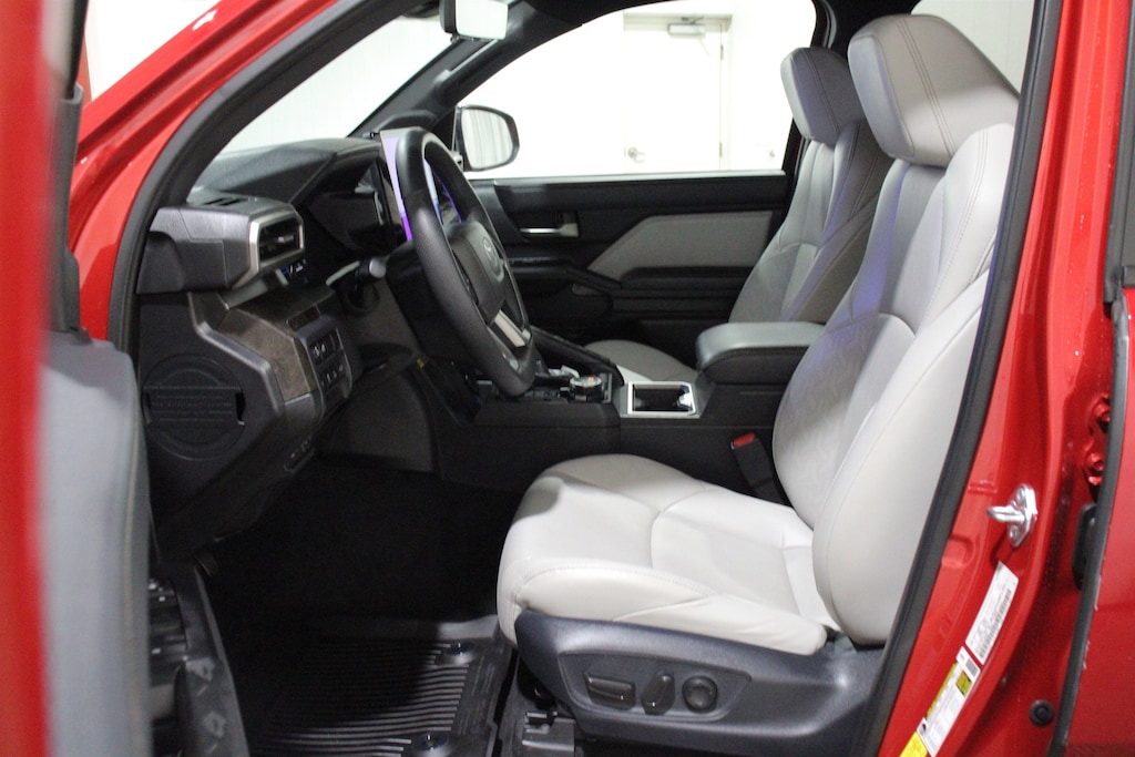 Used 2025 Toyota Tacoma Limited Truck Double Cab