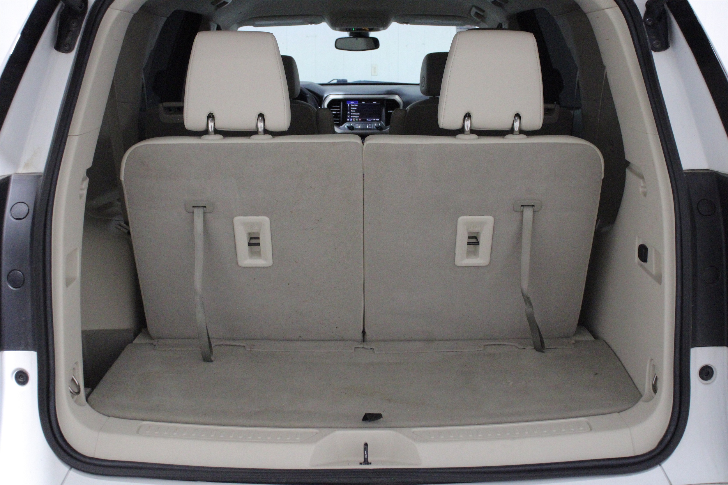 2023 GMC Acadia Denali - Photo 26