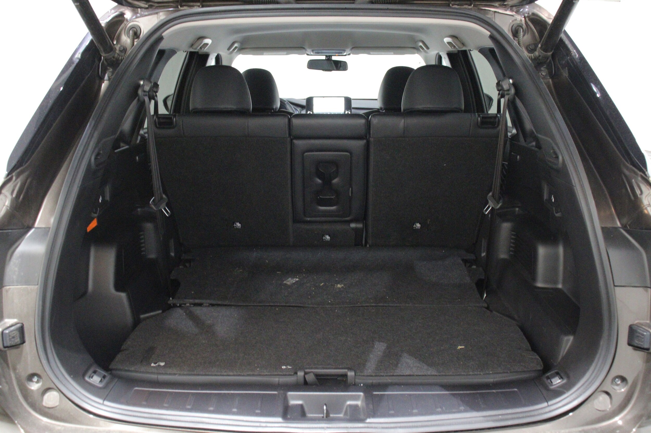 2024 Mitsubishi Outlander Plug-in Hybrid SEL - Photo 26