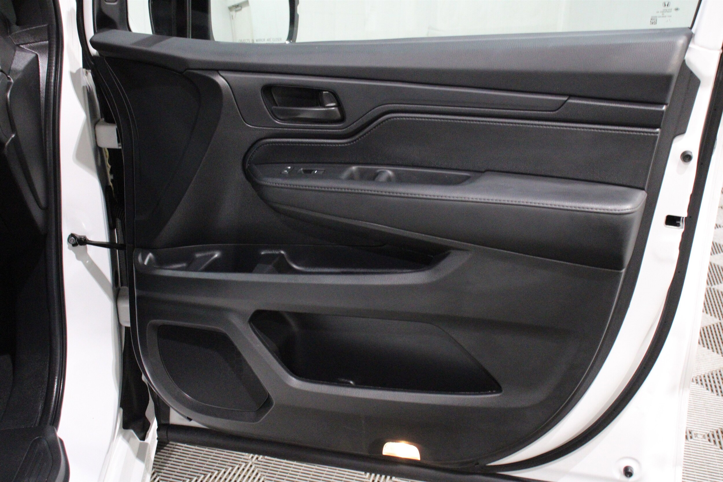 2025 Honda Odyssey Sport L - Photo 31