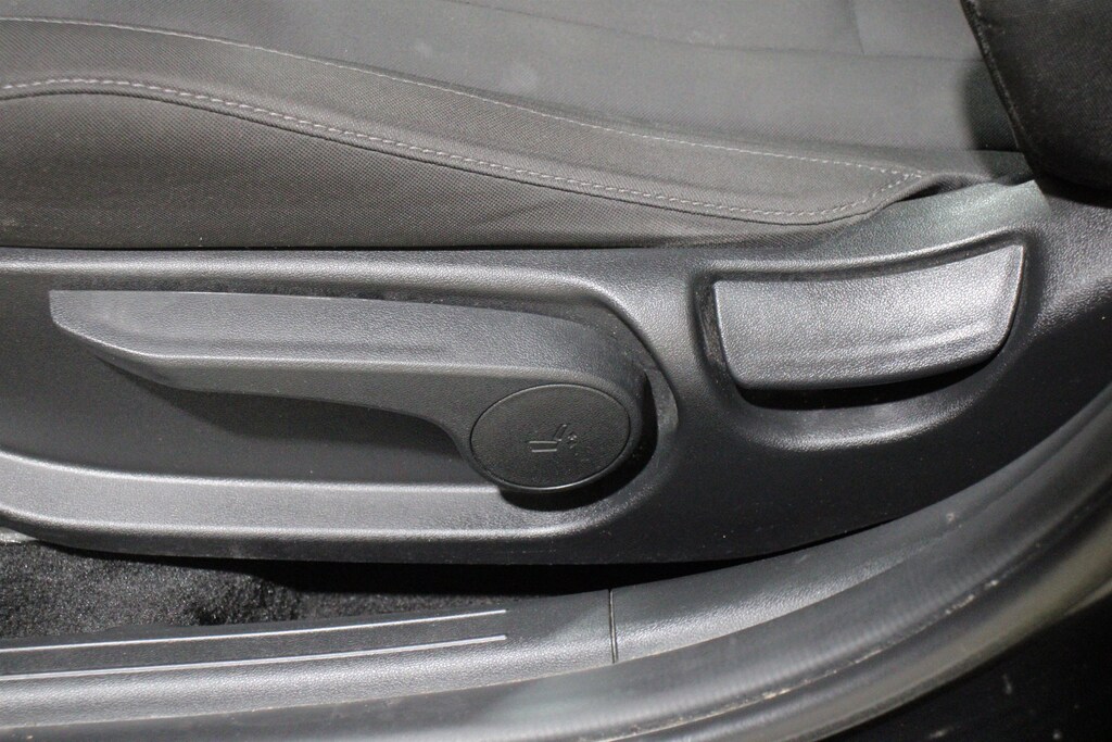 Used 2022 Hyundai Elantra SEL Sedan