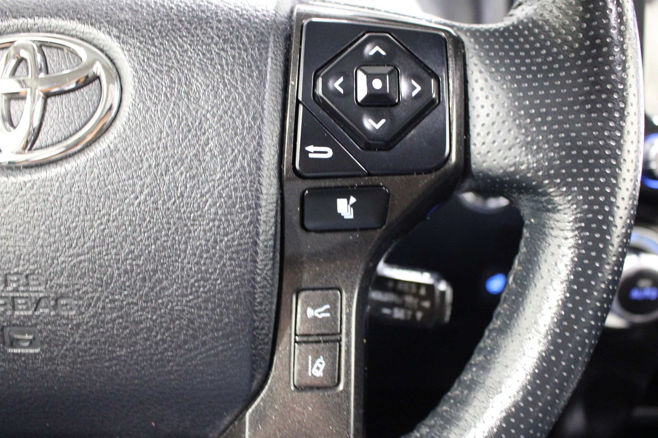 2024 Toyota 4Runner TRD Pro - Photo 12