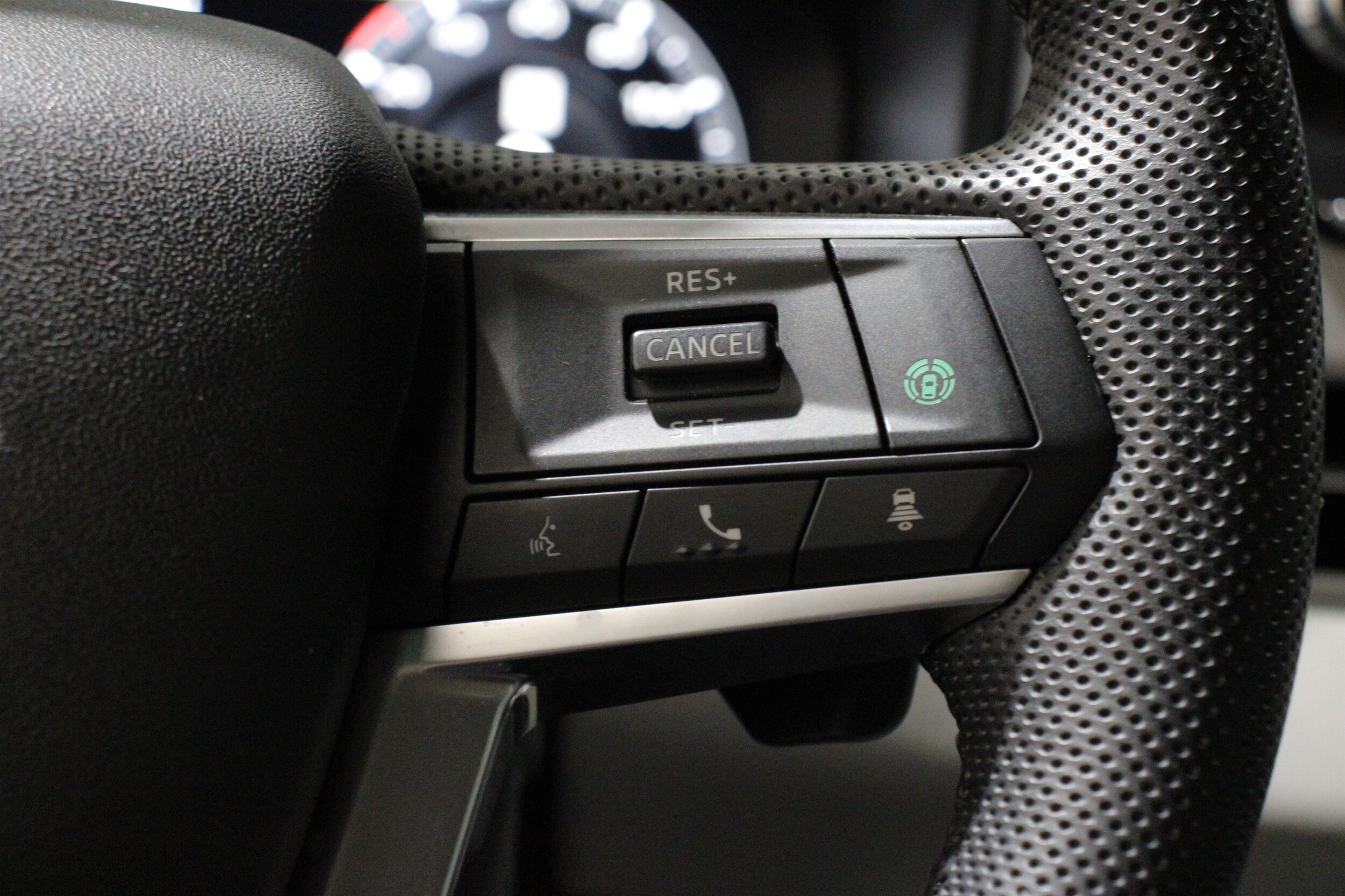 2023 Mitsubishi Outlander Plug-In Hybrid SEL - Photo 10