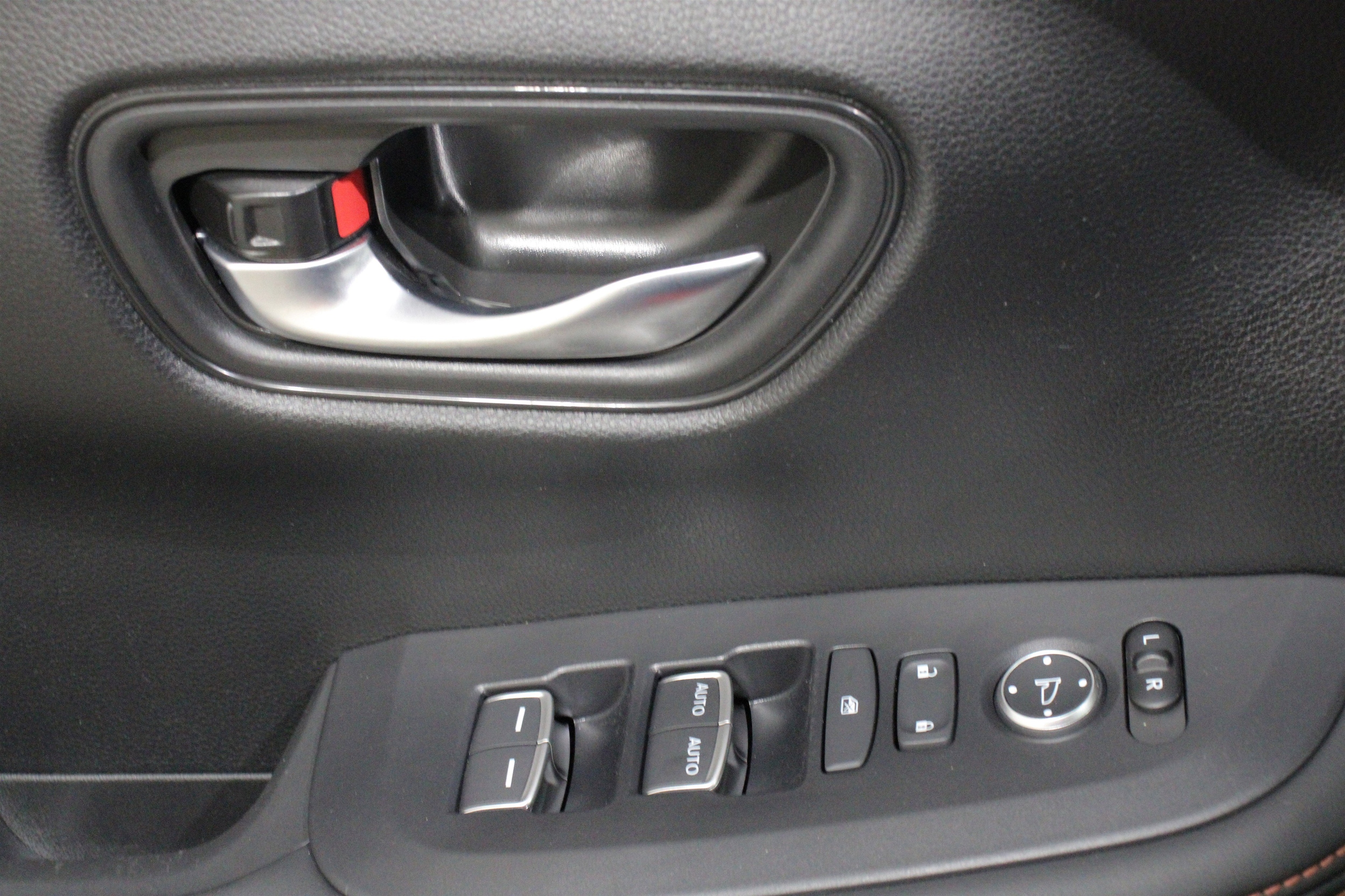 2026 Honda HR-V Sport - Photo 7