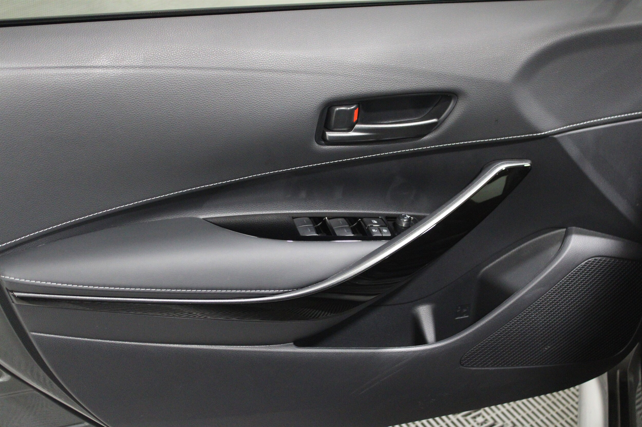 2025 Toyota Corolla GR Premium Plus photo 3