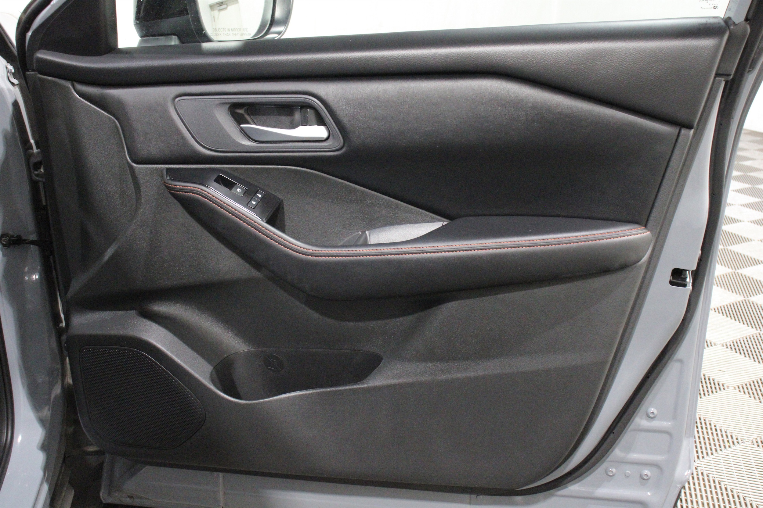 2025 Nissan Rogue Rock Creek - Photo 28