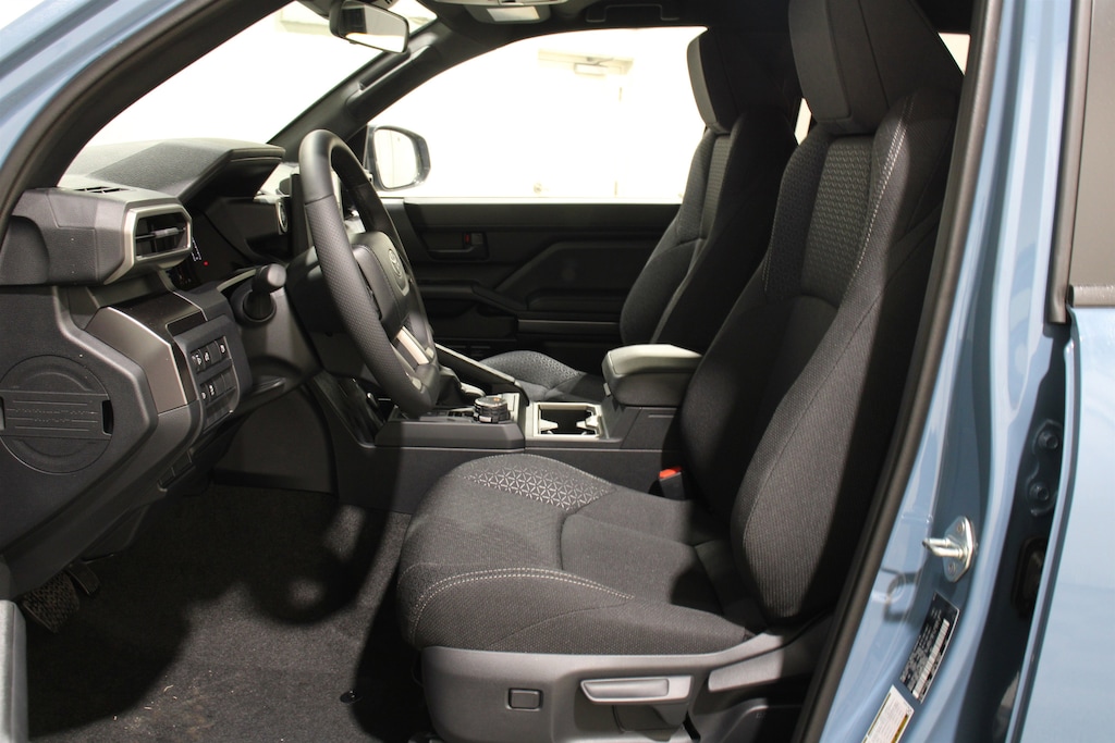 New 2025 Toyota 4Runner SR5 SUV