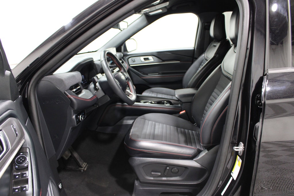 Used 2025 Ford Explorer ST-Line SUV